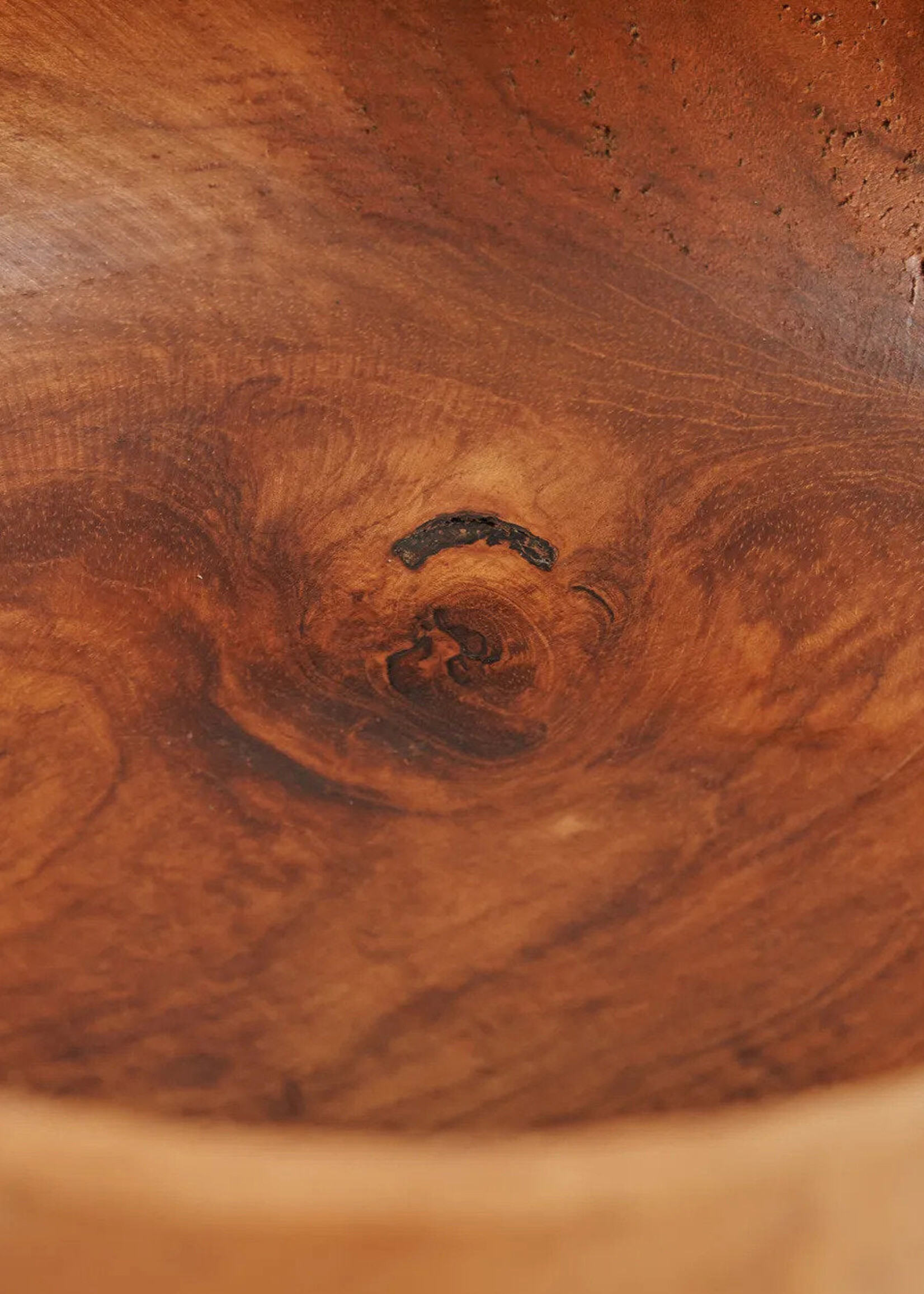 Bazar Bizar Antwerp The Teak Root Fruit Bowl
