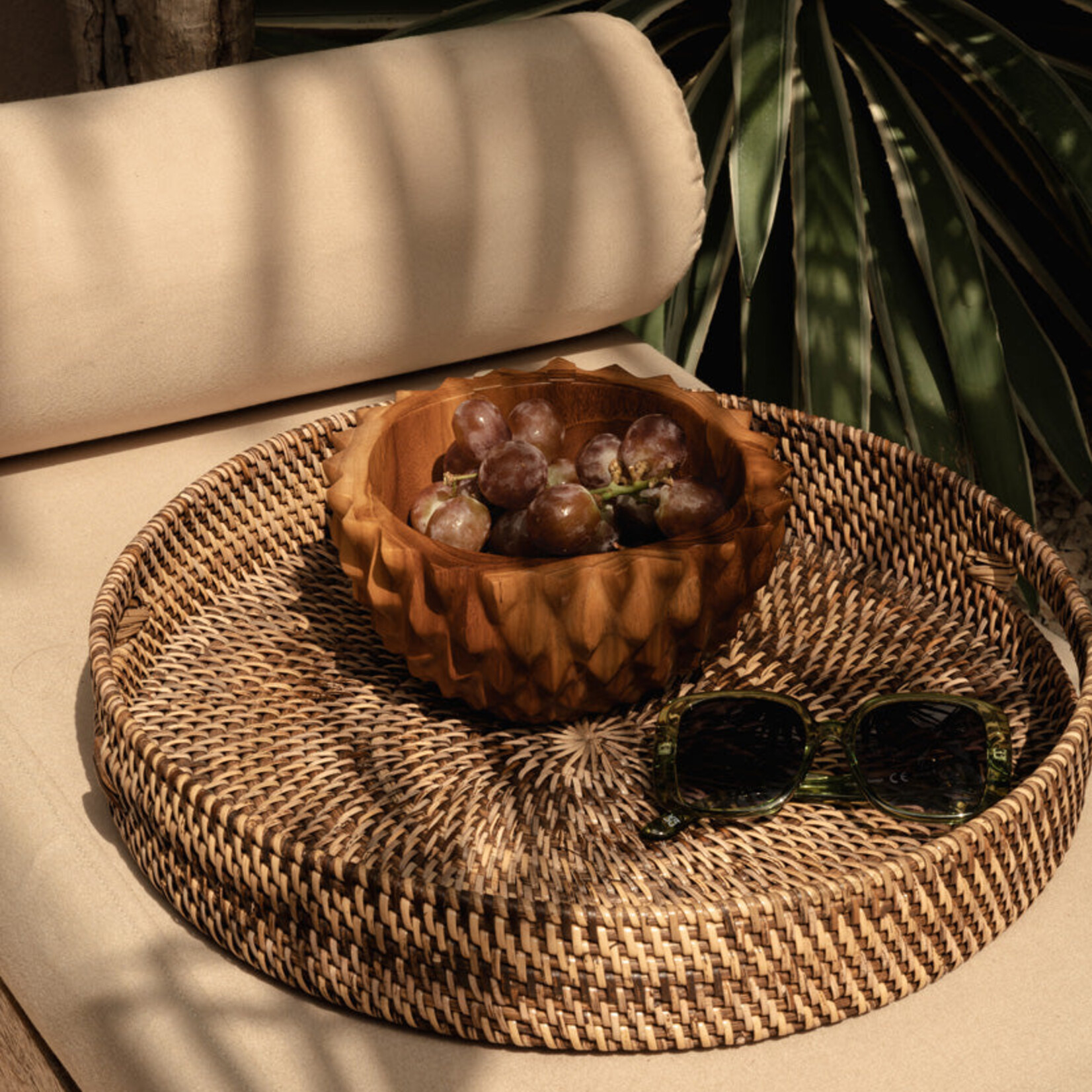 Bazar Bizar Antwerp The Teak Root Durian Bowl - M