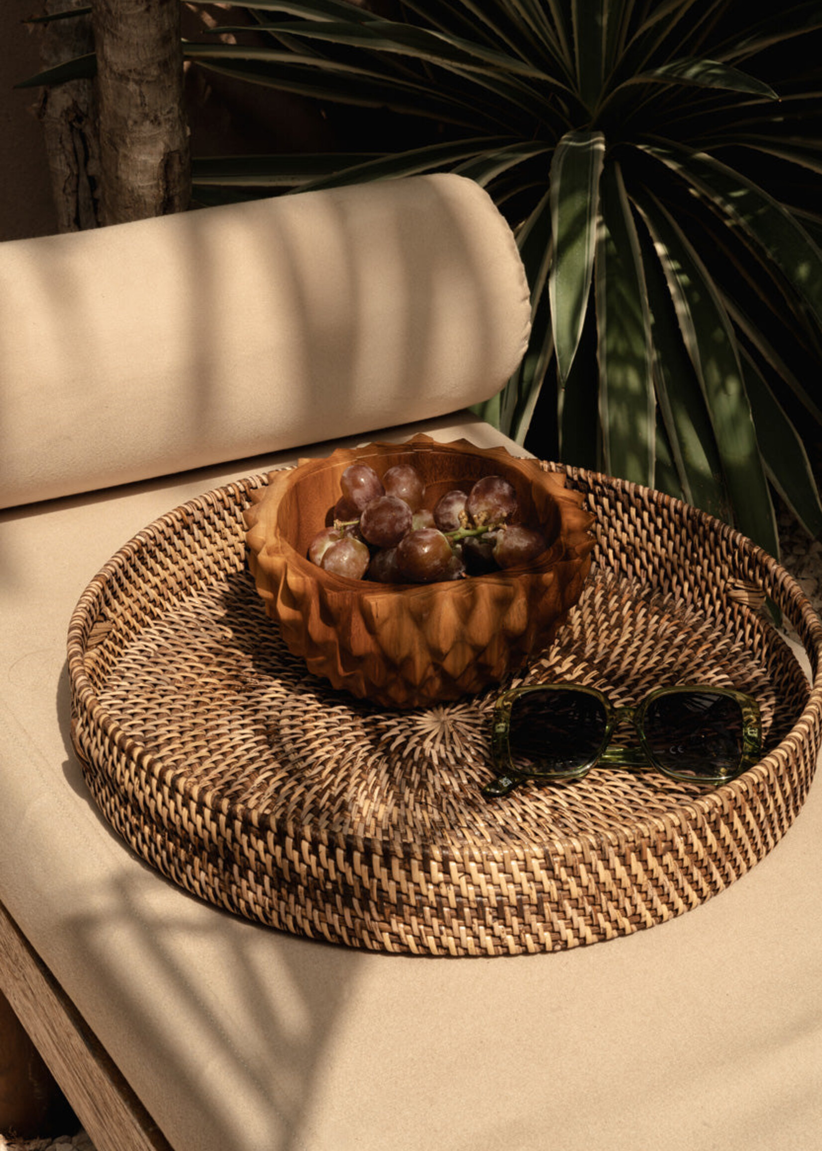 Bazar Bizar Antwerp The Teak Root Durian Bowl - M