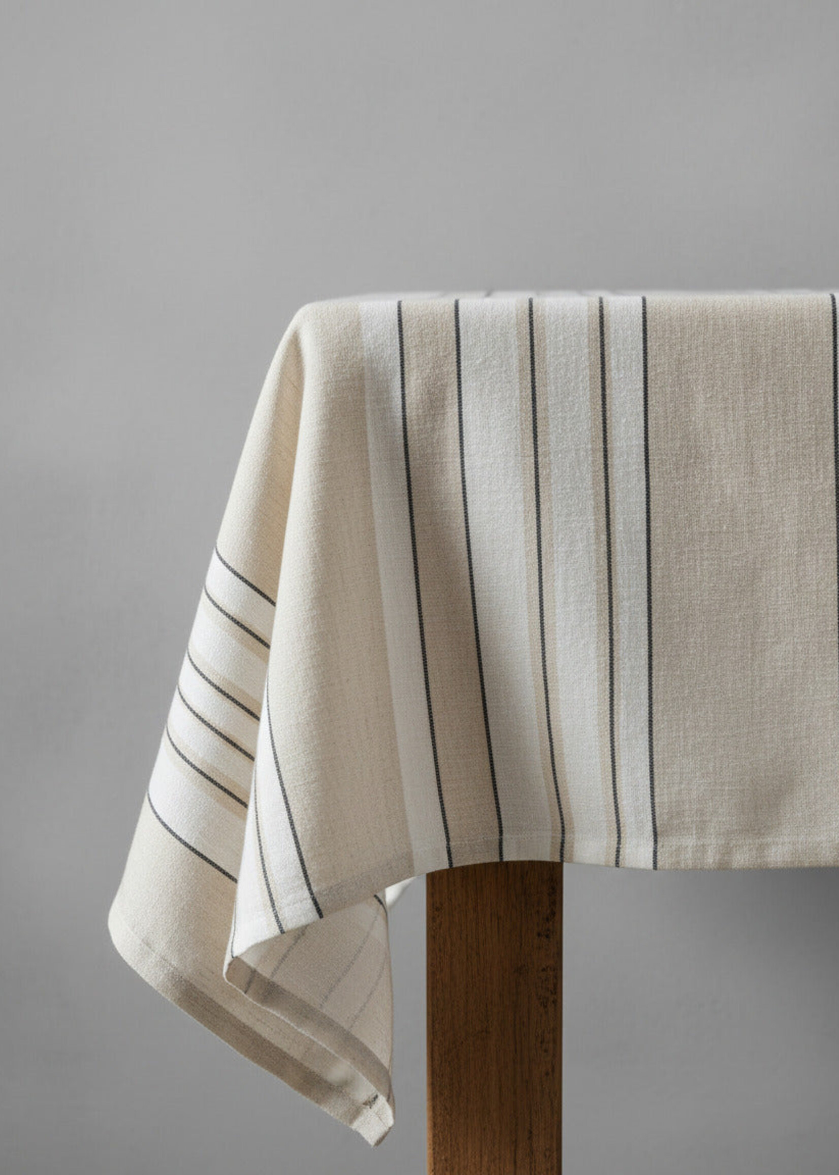 Bazar Bizar Antwerp The Provence Tablecloth - Natural Black White - 150x250