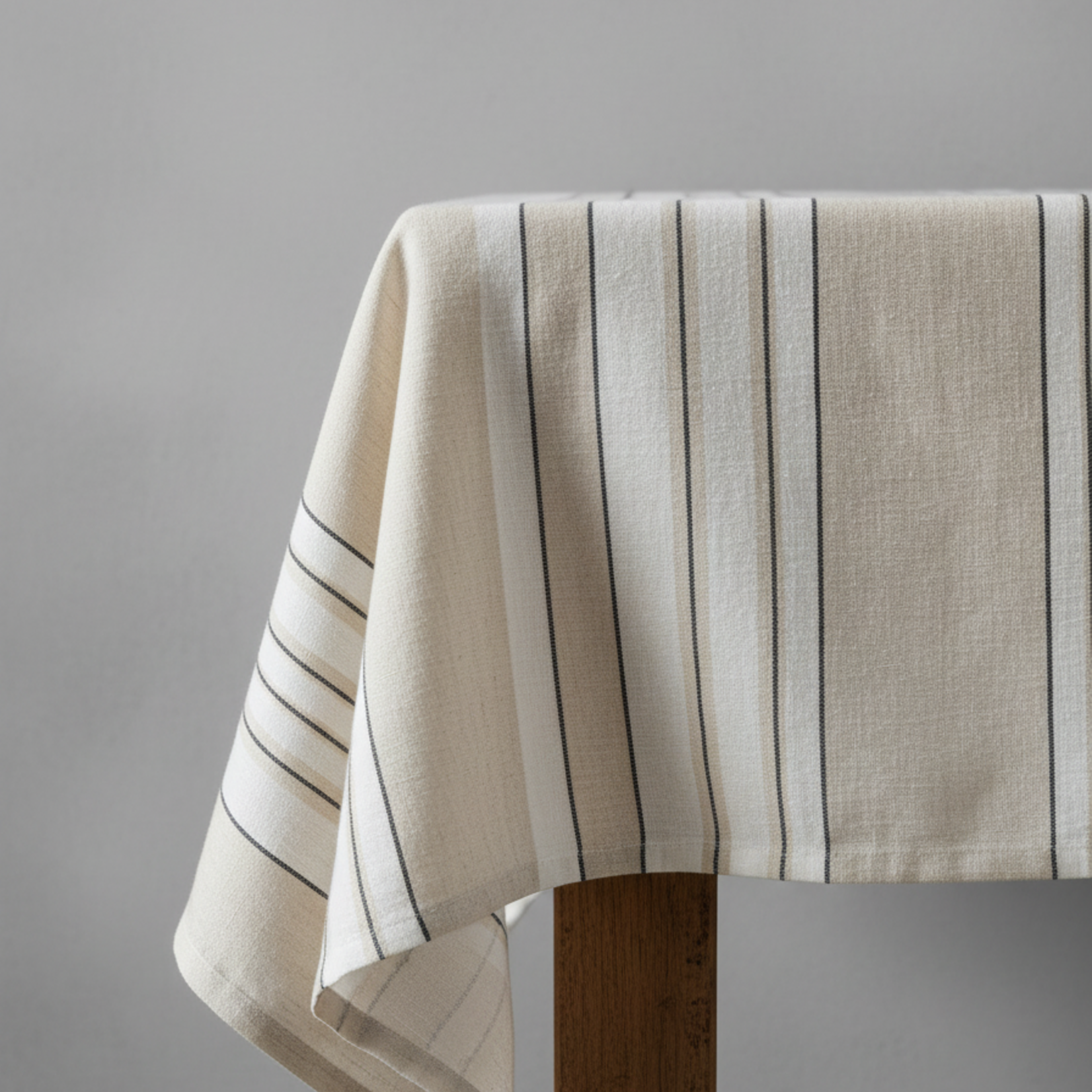 Bazar Bizar Antwerp The Provence Tablecloth - Natural Black White - 150x300
