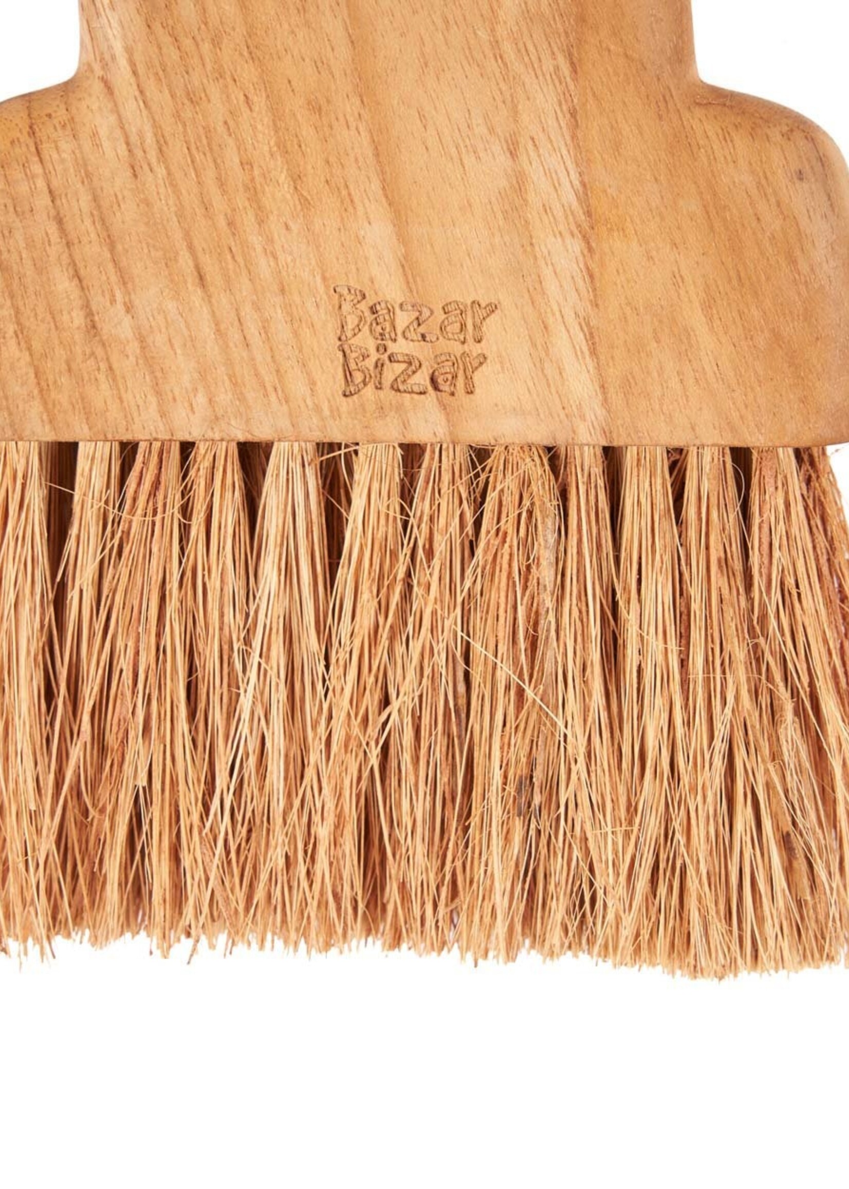 Bazar Bizar Antwerp The Osta Brush - Natural