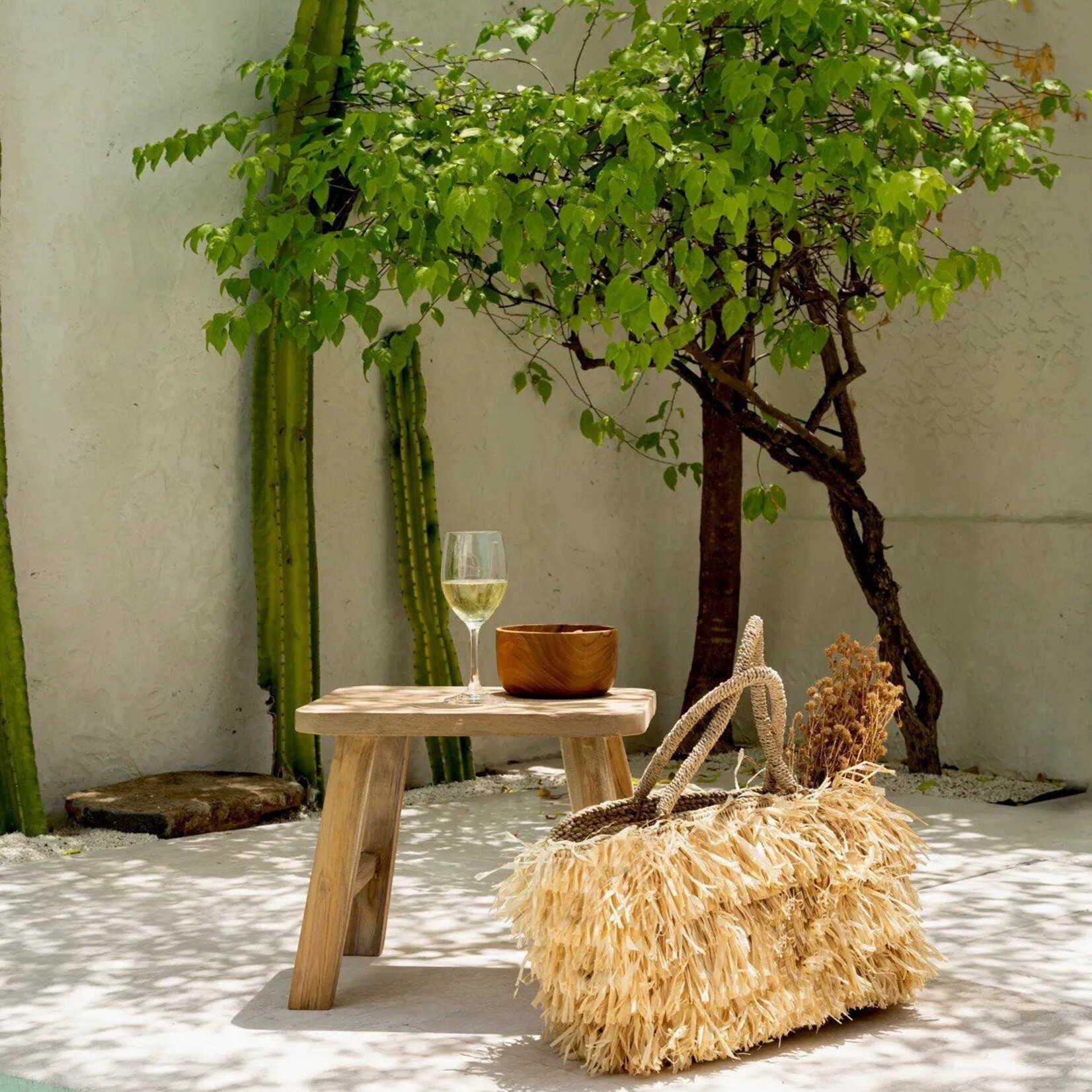Bazar Bizar Antwerp The Teak Root Salad Bowl - S