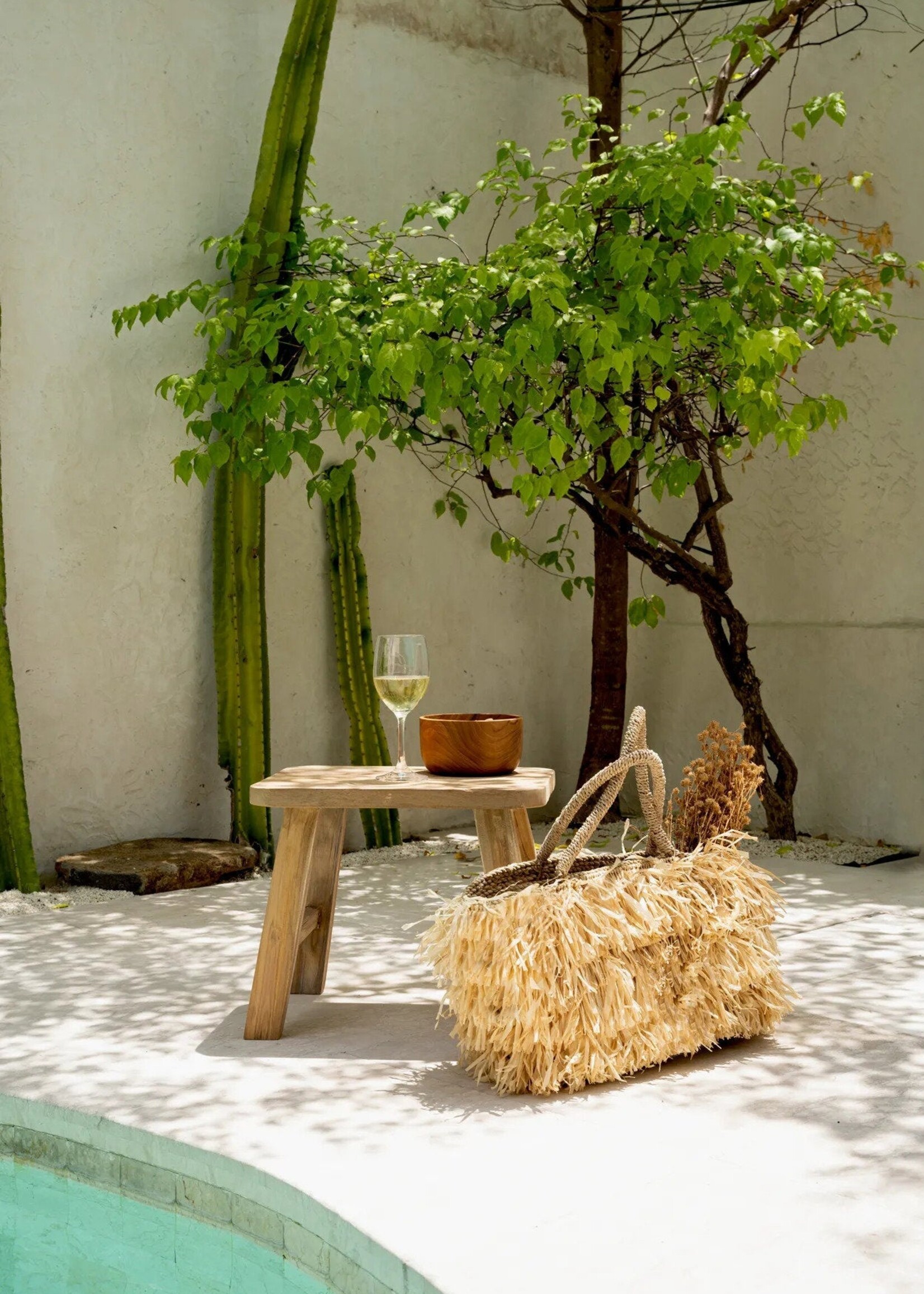 Bazar Bizar Antwerp The Teak Root Salad Bowl - S