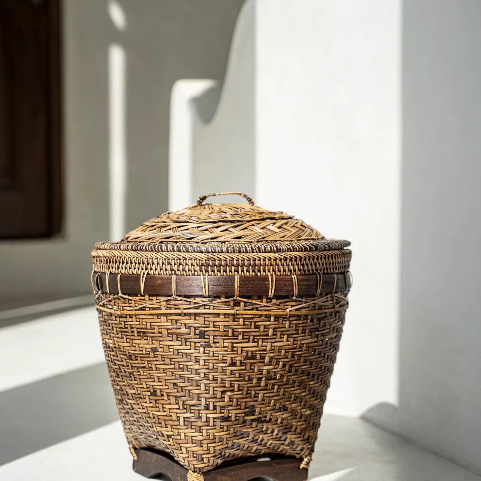 Bazar Bizar Antwerp The Colonial Storage Basket - Natural Brown - M