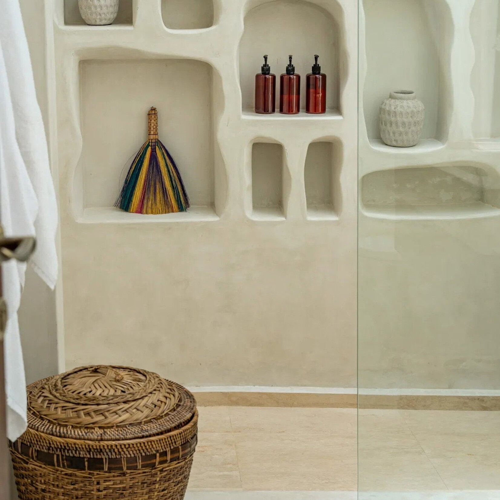 Bazar Bizar Antwerp The Colonial Storage Basket - Natural Brown - M
