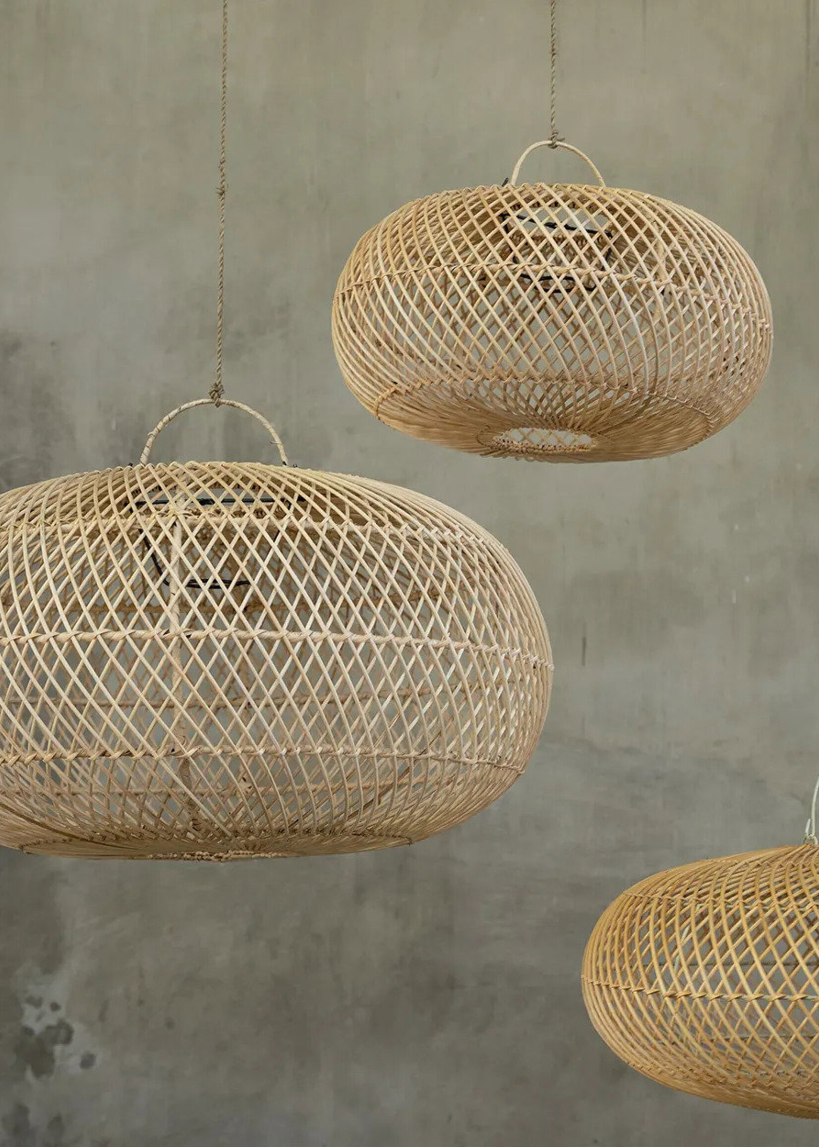 Bazar Bizar Antwerp The Wholly Pendant - Natural - L