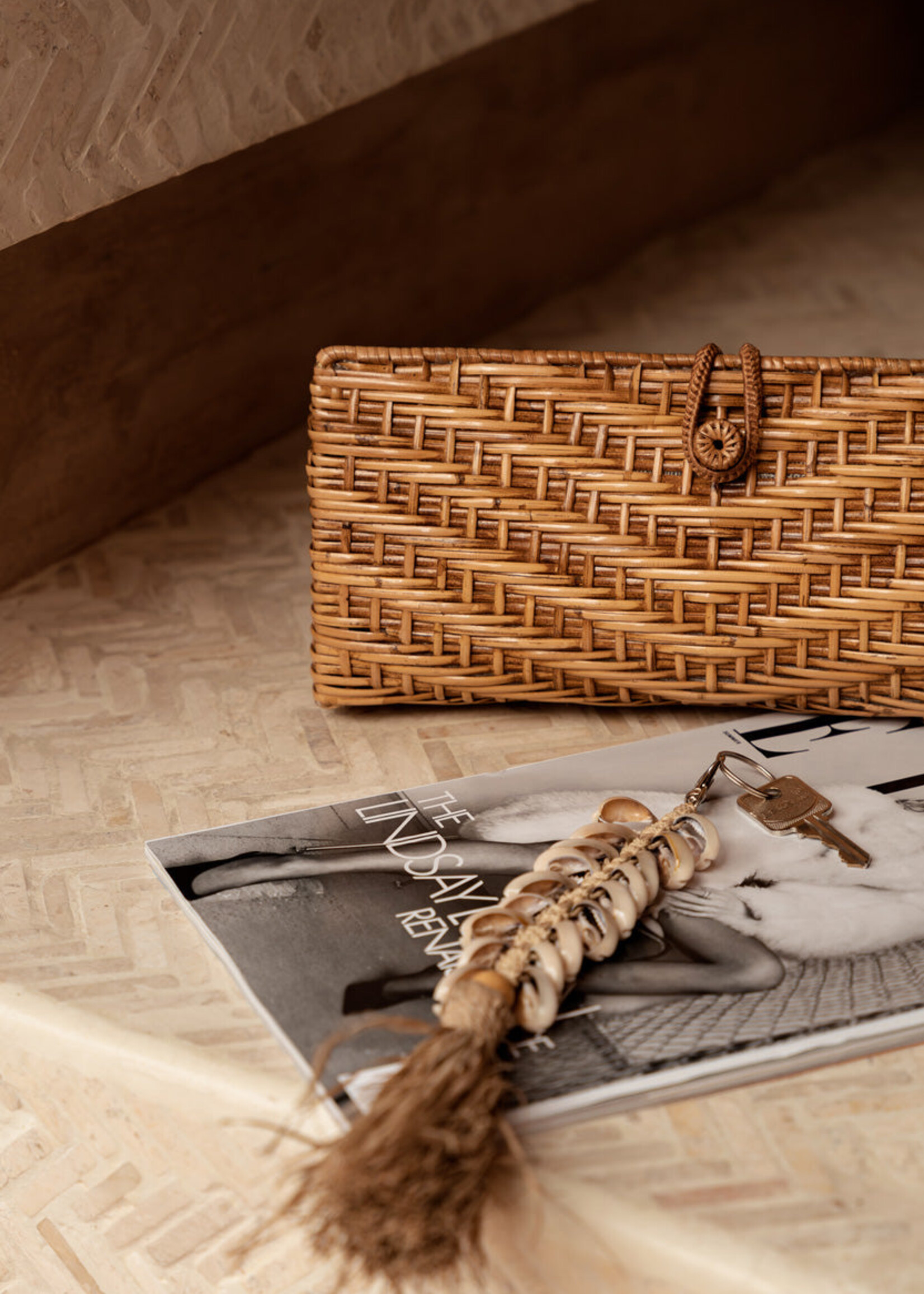 Bazar Bizar Antwerp The Raffia Fishbone Keychain - Natural White