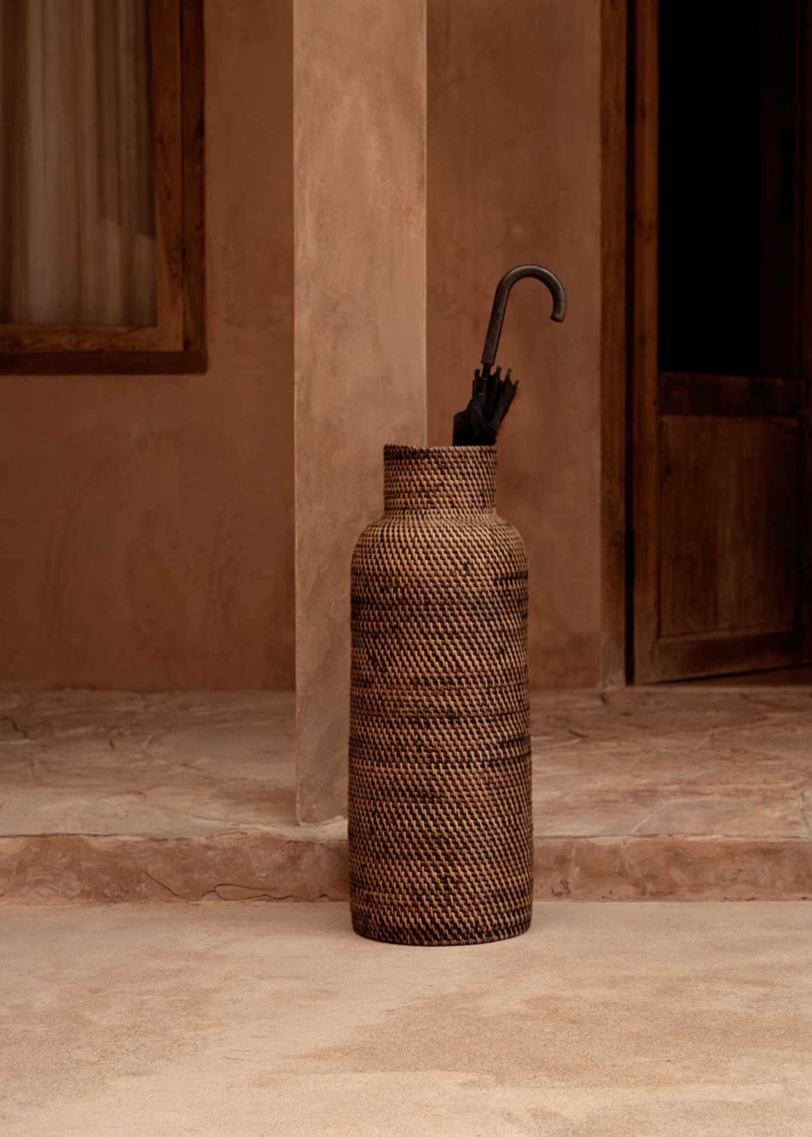 Bazar Bizar Antwerp The Colonial Umbrella Basket - Natural Brown