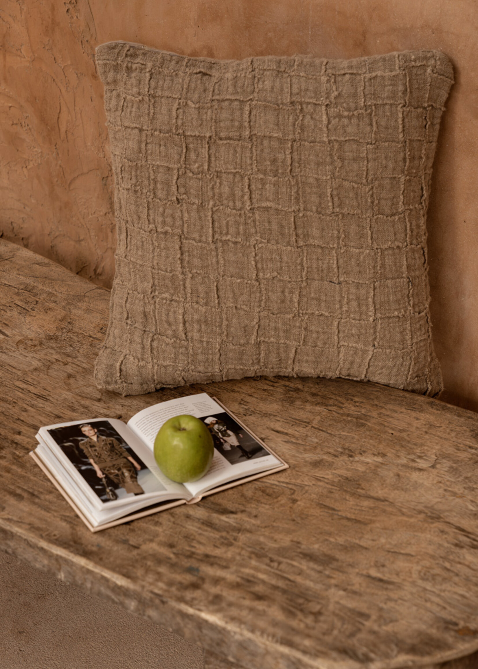Bazar Bizar Antwerp The Linen Damier Cushion Cover - Natural