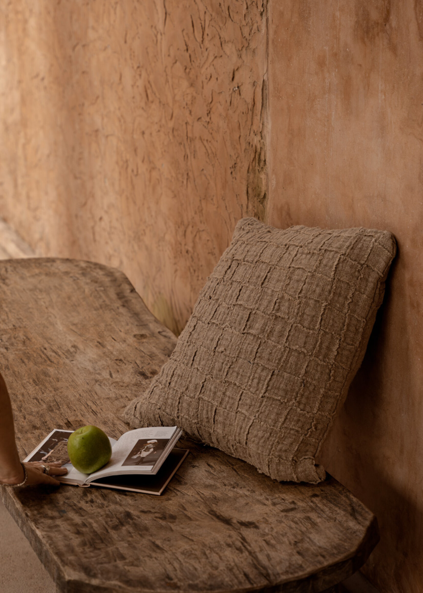 Bazar Bizar Antwerp The Linen Damier Cushion Cover - Natural