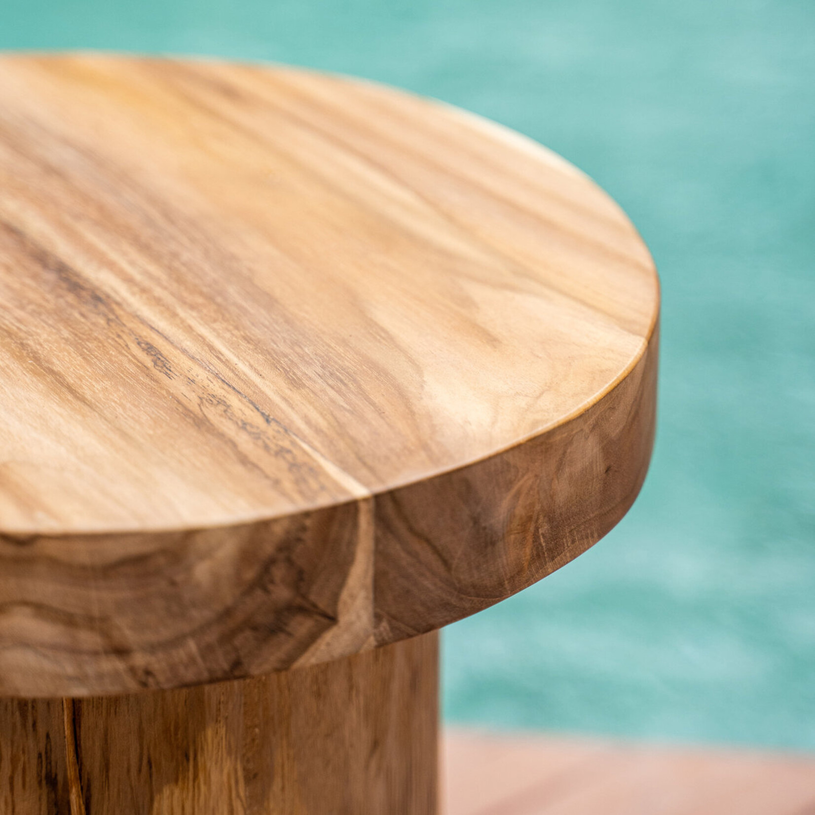 Bazar Bizar Antwerp The Inti Side Table - Natural