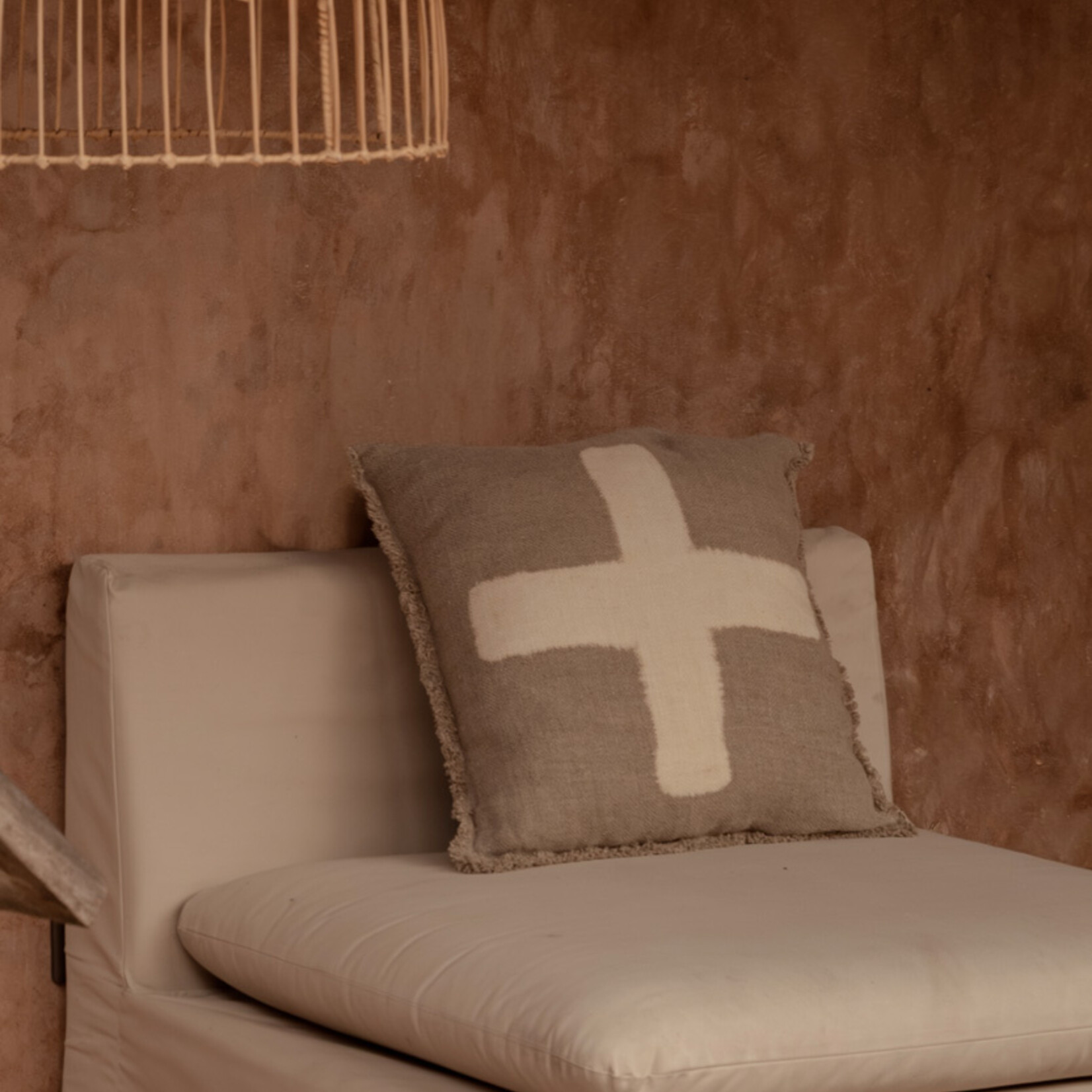 Bazar Bizar Antwerp The Ivory Cross Cushion Cover - Natural White - 50x50