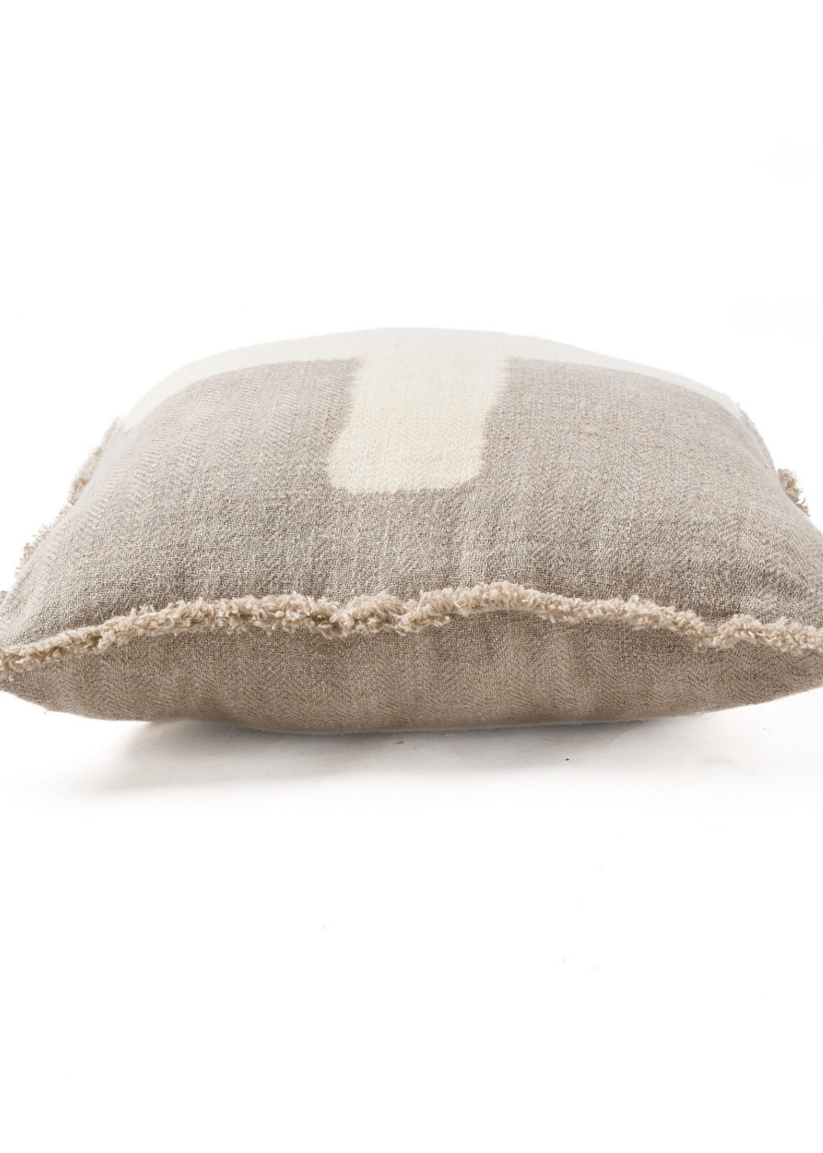 Bazar Bizar Antwerp The Ivory Cross Cushion Cover - Natural White - 50x50