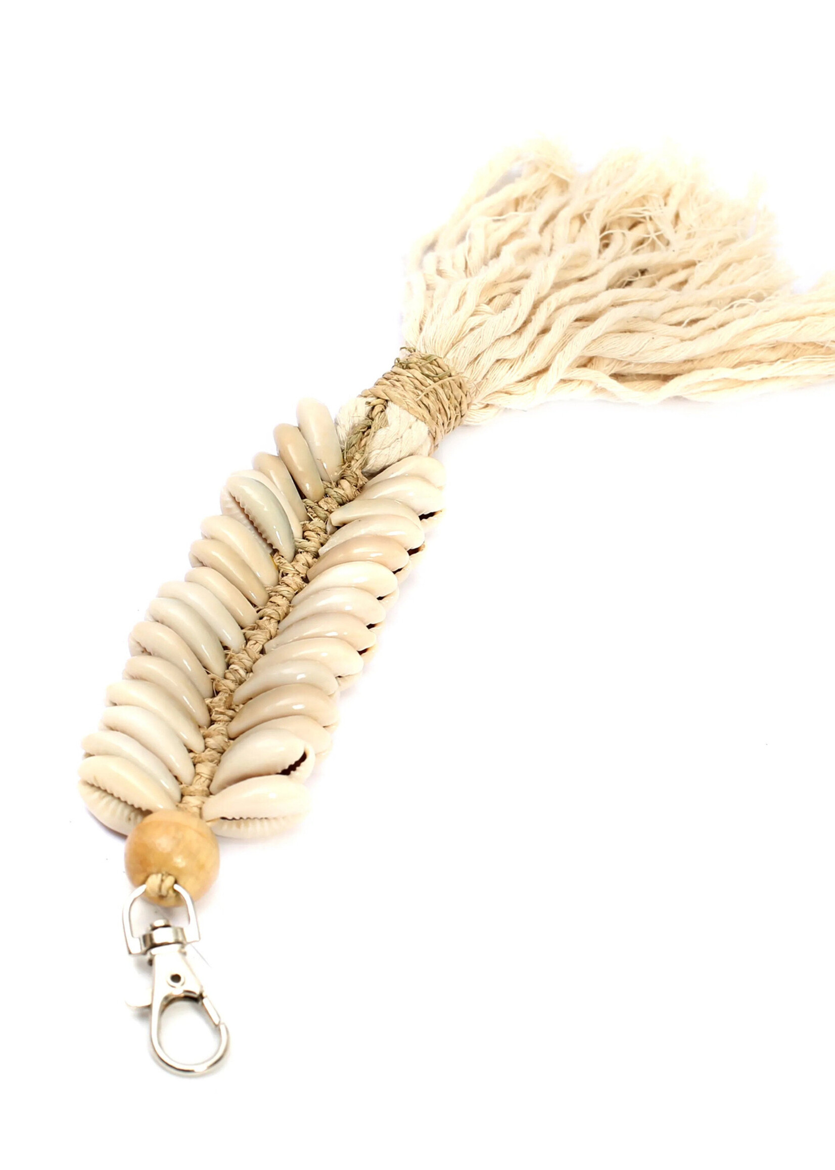 Bazar Bizar Antwerp The Macrame Fishbone Keychain - Cream