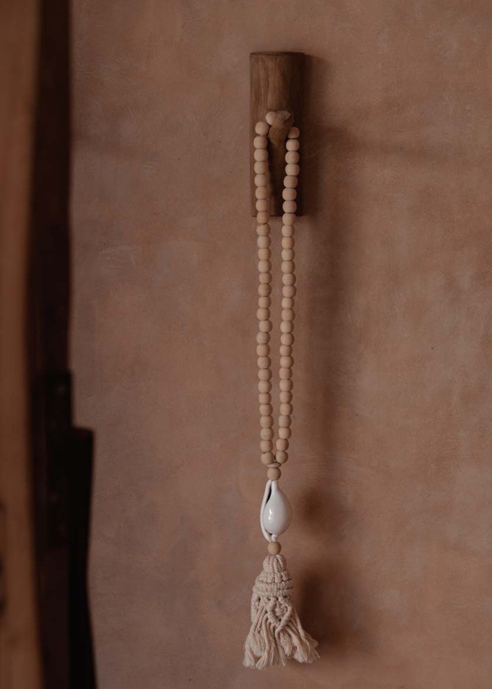 Bazar Bizar Antwerp The Ocean Whisper Necklace - Natural White