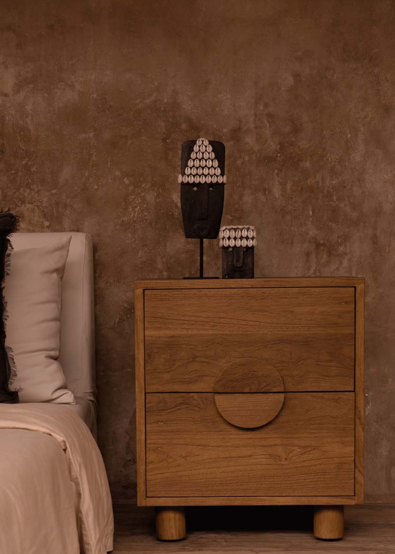 Bazar Bizar Antwerp The Sumba Stone #32 on Stand
