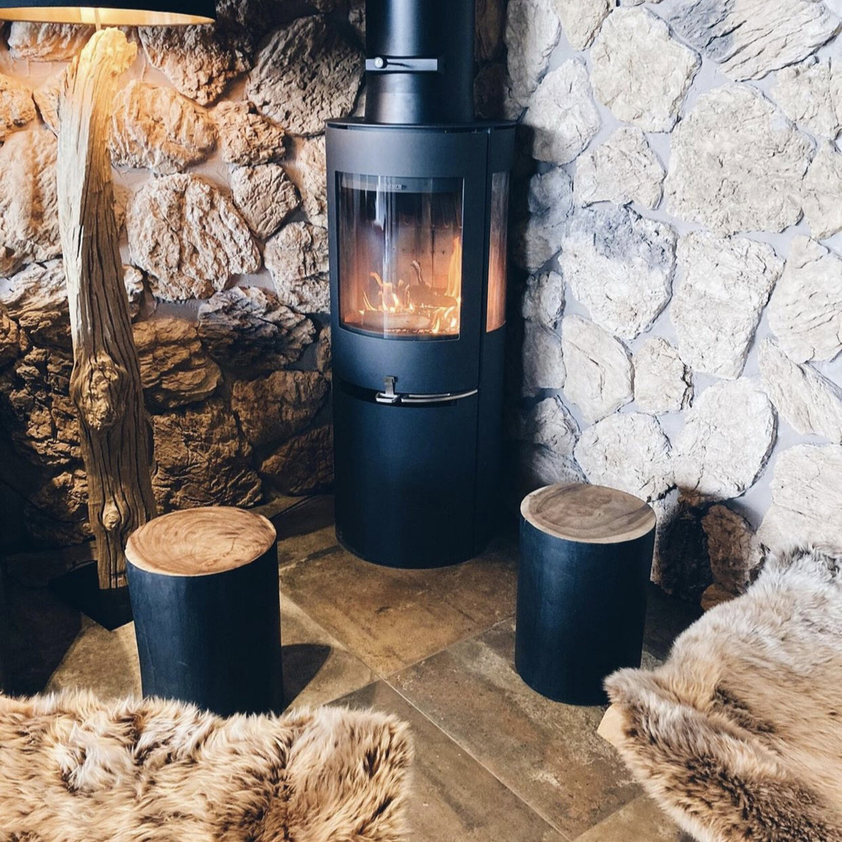 Bazar Bizar The Tribe Stool - Natural Black