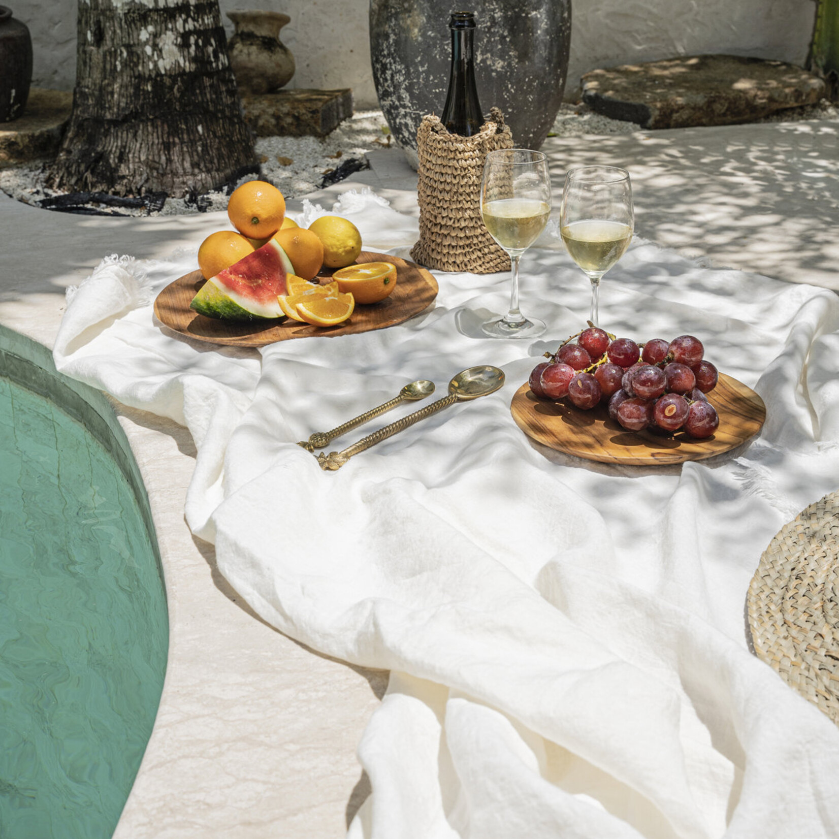 Bazar Bizar Antwerp The Linen Tablecloth - White - 150x250