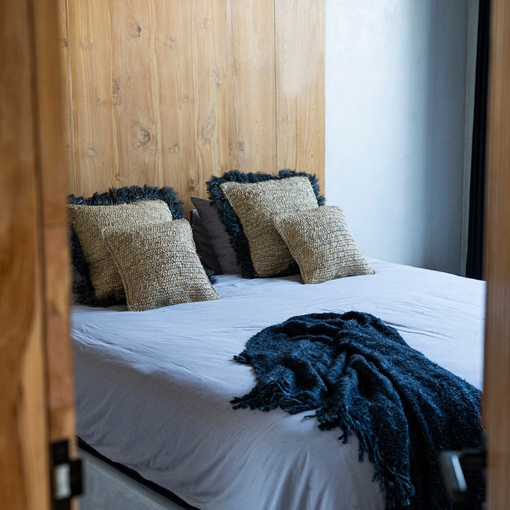 Bazar Bizar Antwerp The s'il vous Plaid - Black Navy
