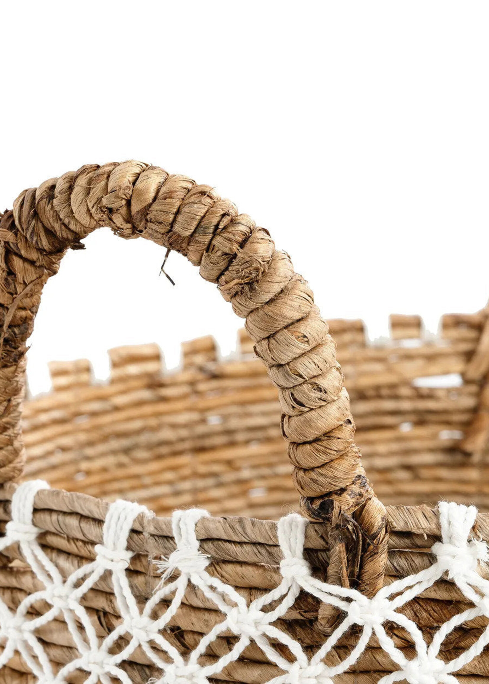 Bazar Bizar Antwerp The Crossed Stitched Macrame Basket - L