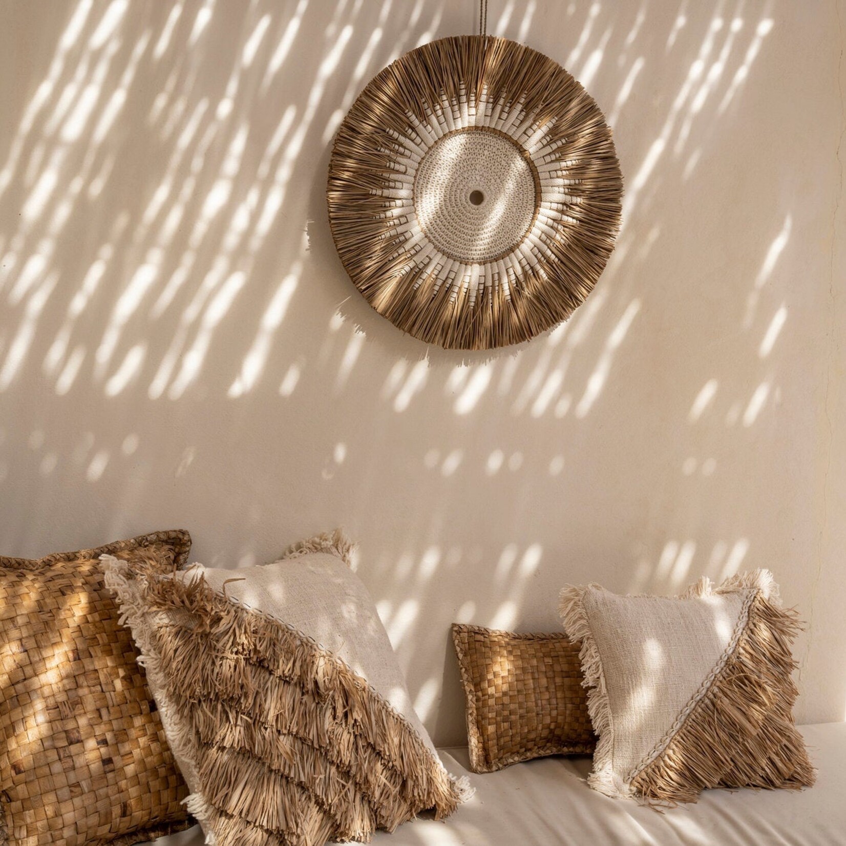 Bazar Bizar Antwerp The Raffia Macramé Wall Deco - White Natural