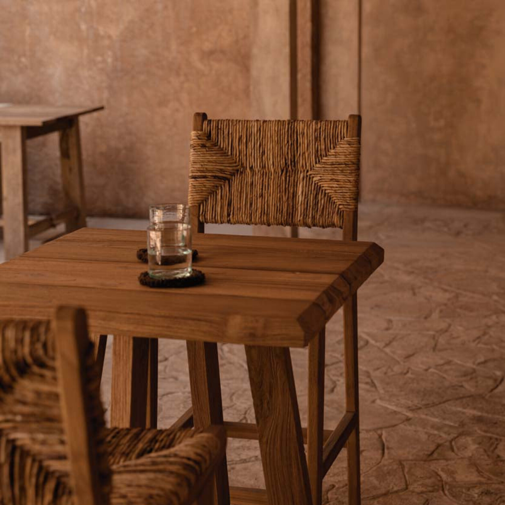 Bazar Bizar Antwerp The Puquta Bar Stool - Natural - Indoor