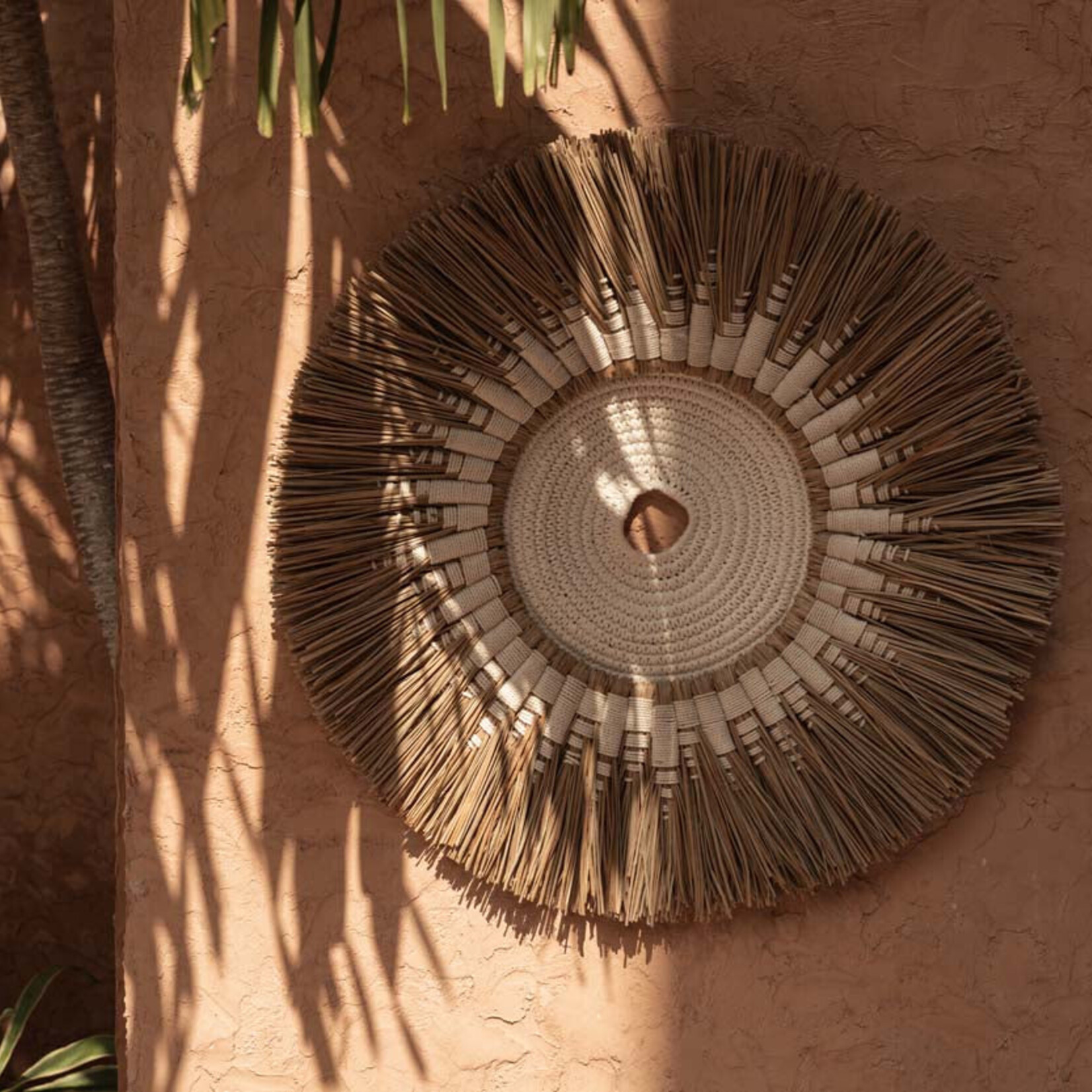 Bazar Bizar Antwerp The Raffia Macramé Wall Deco - White Natural