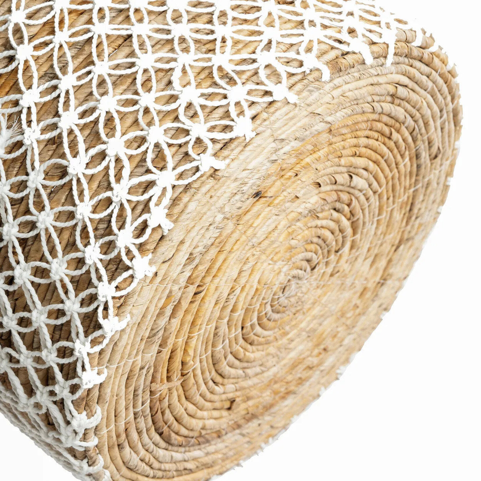 Bazar Bizar Antwerp The Crossed Stitched Macrame Basket - L