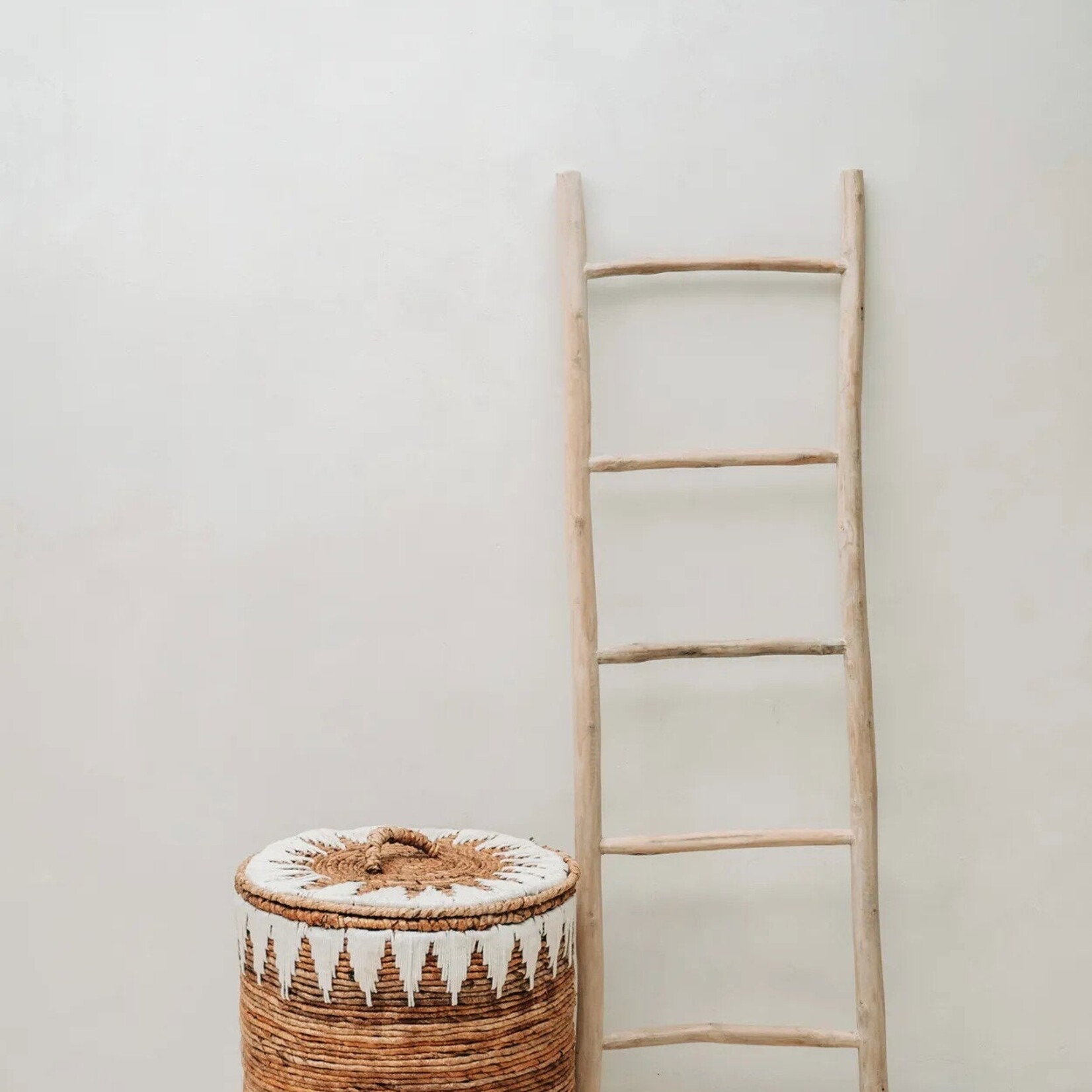 Bazar Bizar Antwerp The Banana Stitched Laundry Baskets - M