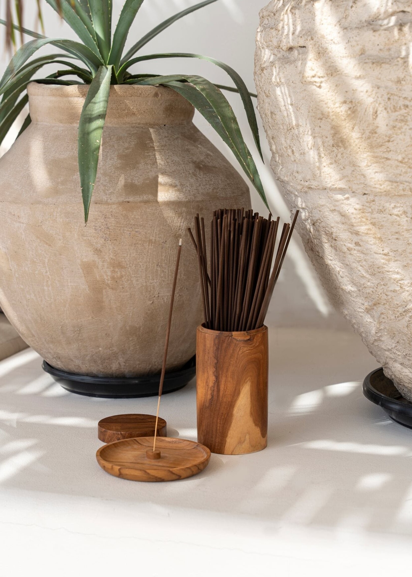 Bazar Bizar Antwerp The Teak Root Jar - L