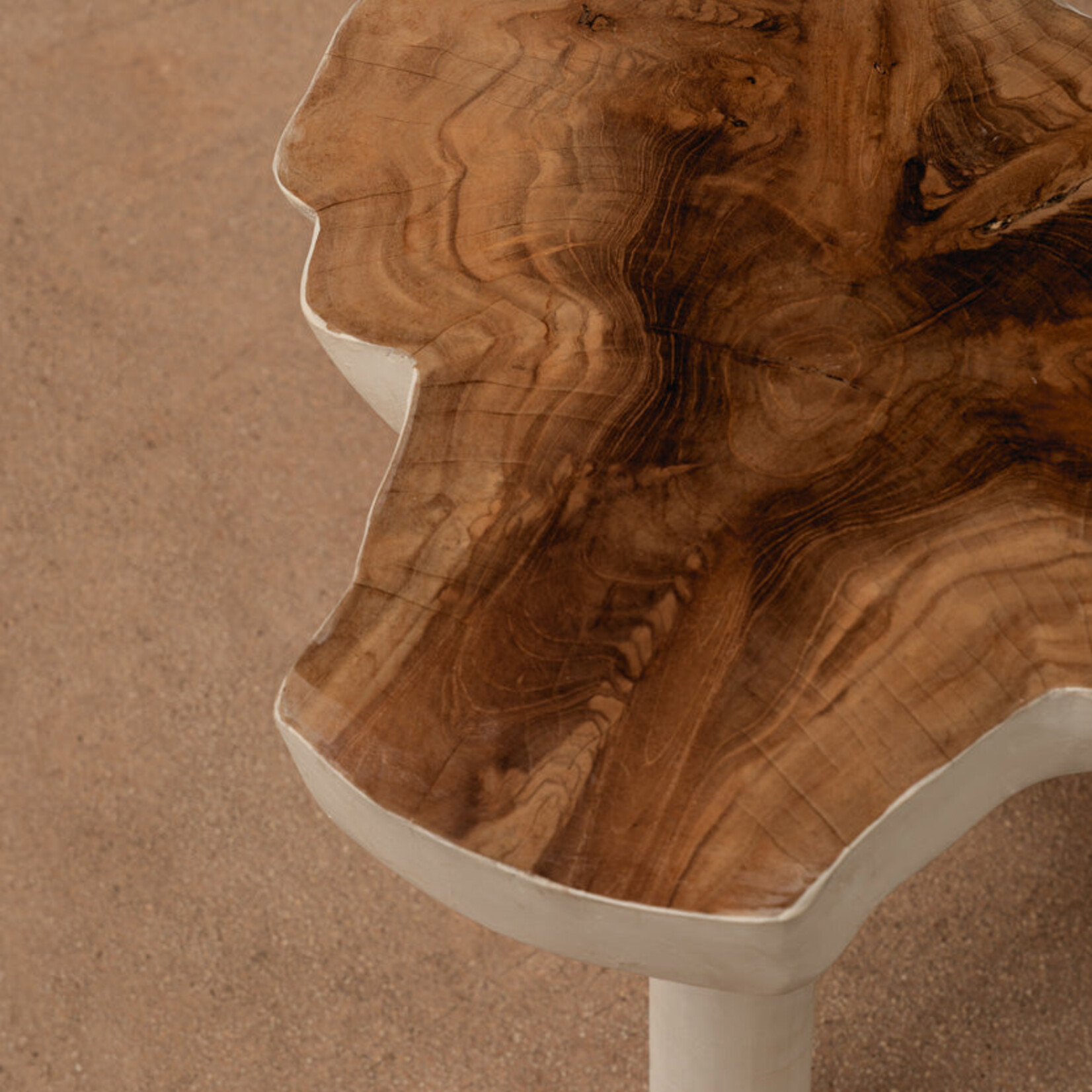 Bazar Bizar Antwerp The Organic Side Table - Natural White