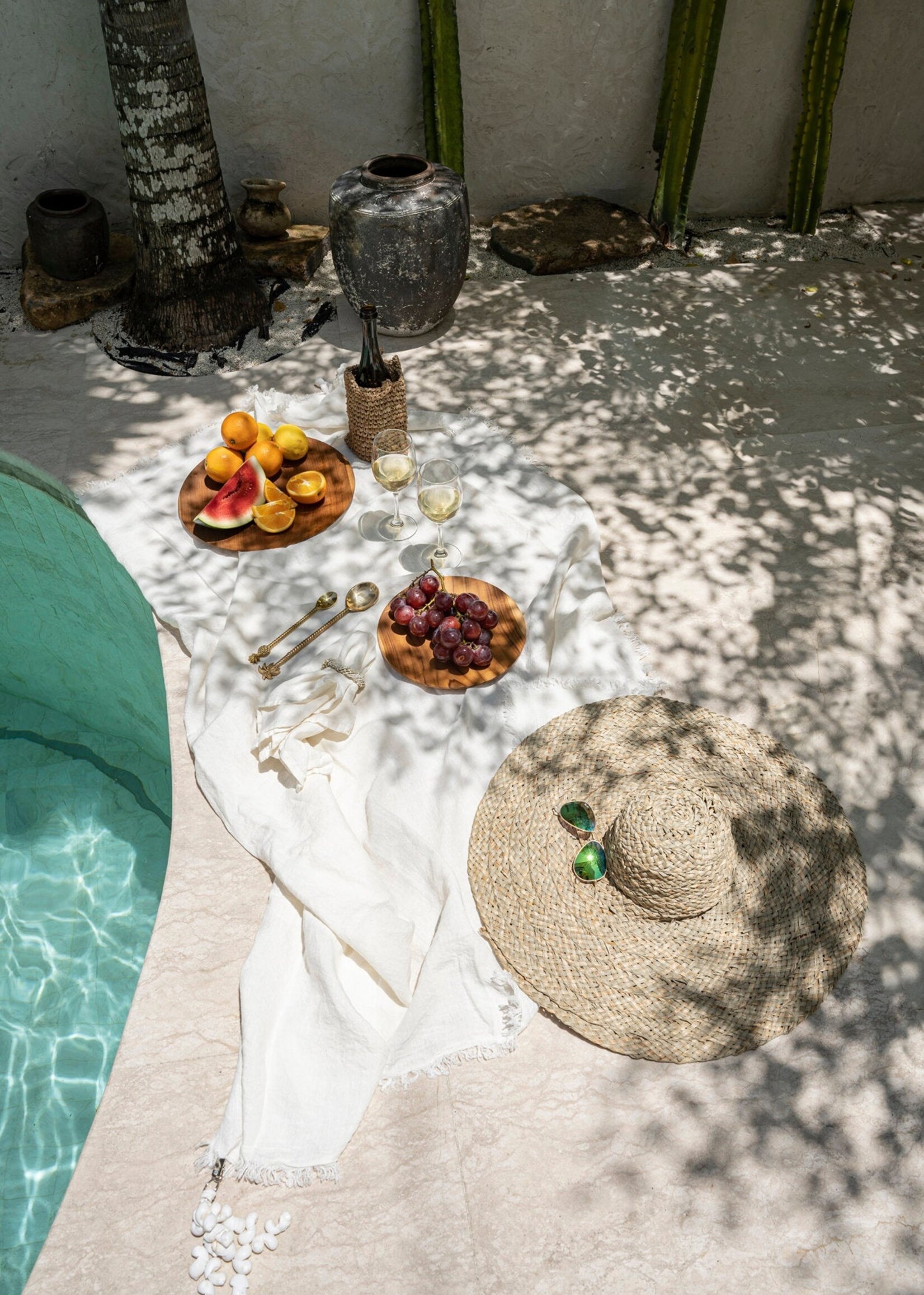 Bazar Bizar Antwerp The Linen Tablecloth - White - 180x300