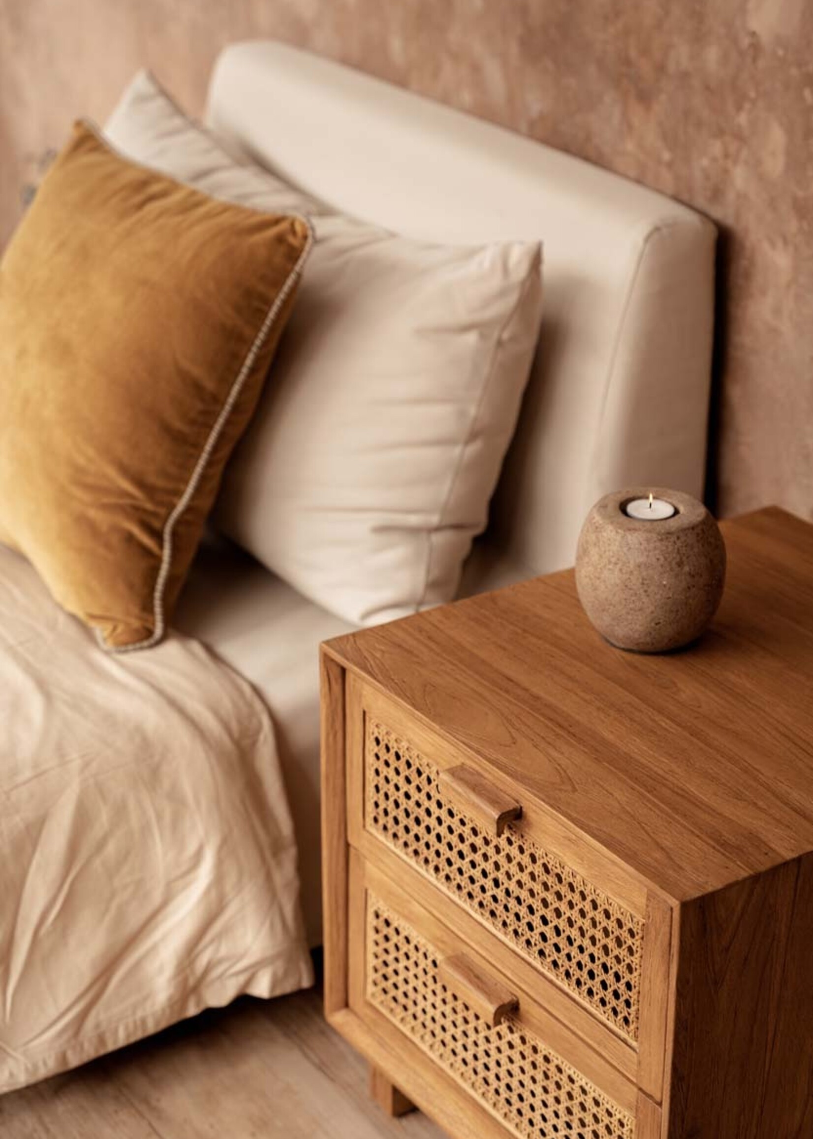 Bazar Bizar Antwerp The Cavestone Candle Holder - Brown