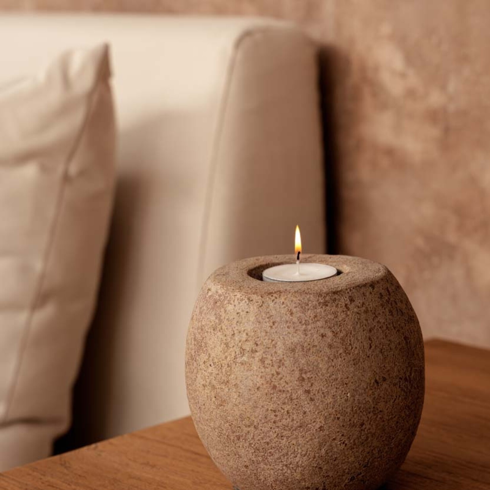 Bazar Bizar Antwerp The Cavestone Candle Holder - Brown