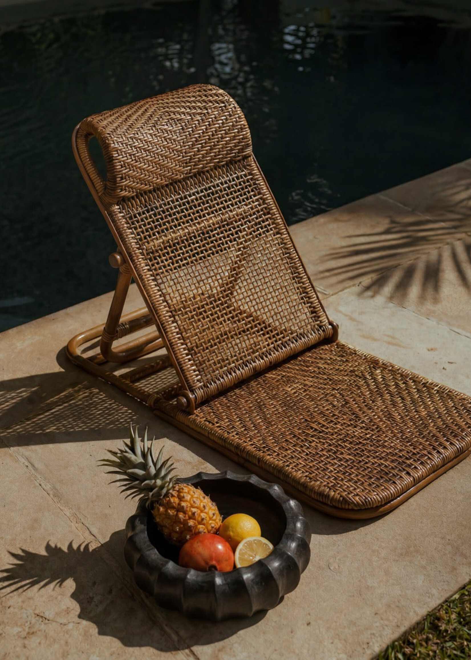 Bazar Bizar Antwerp The Rattan Floor Lounger - Dark Walnut