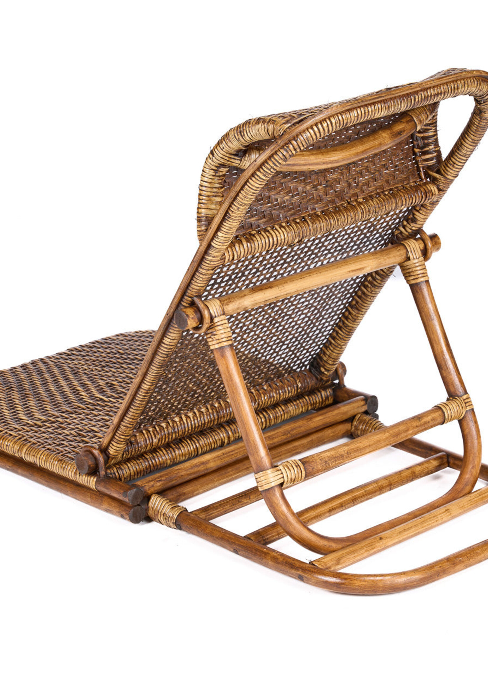 Bazar Bizar Antwerp The Rattan Floor Lounger - Dark Walnut