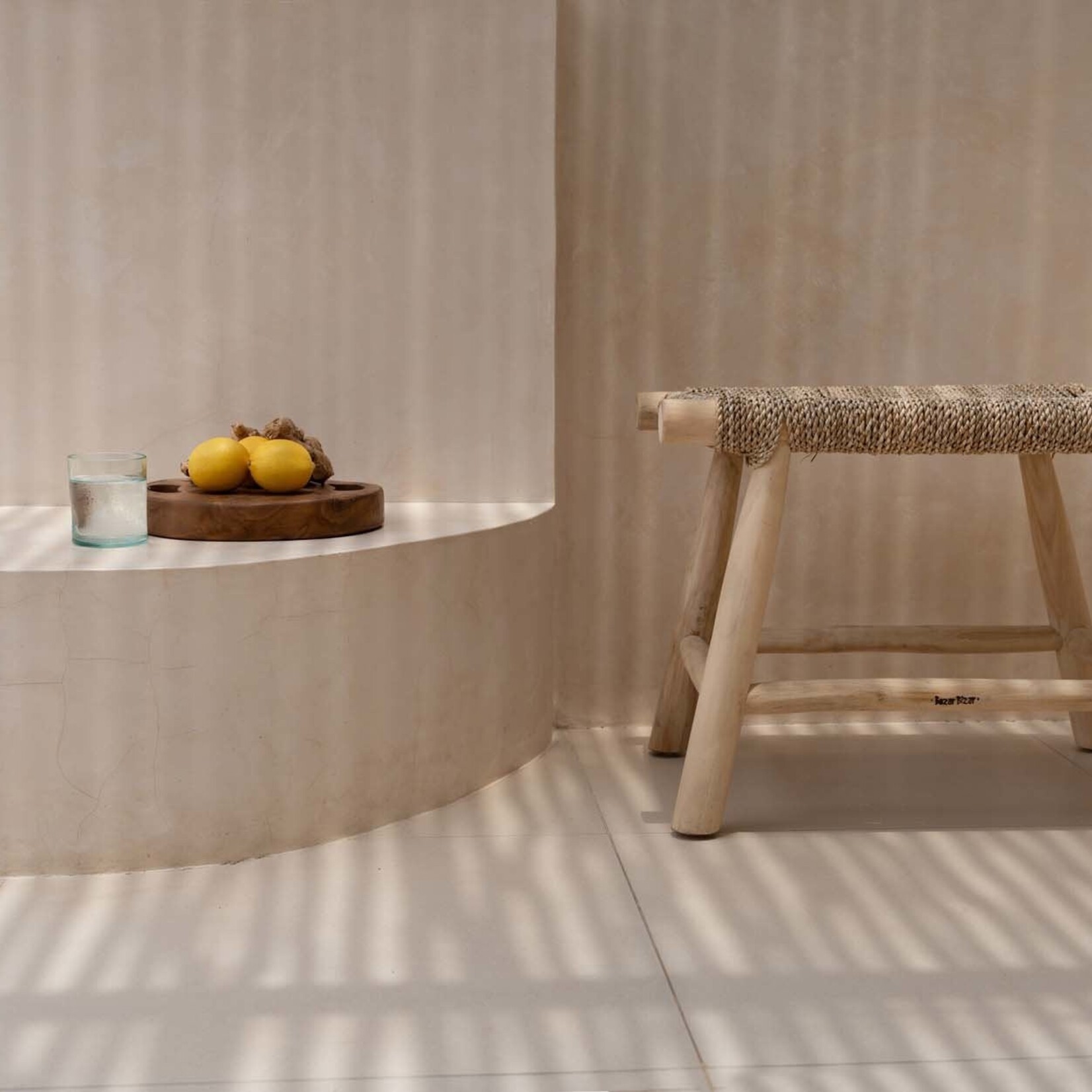Bazar Bizar Antwerp The Porto Seagrass Stool - Natural - M