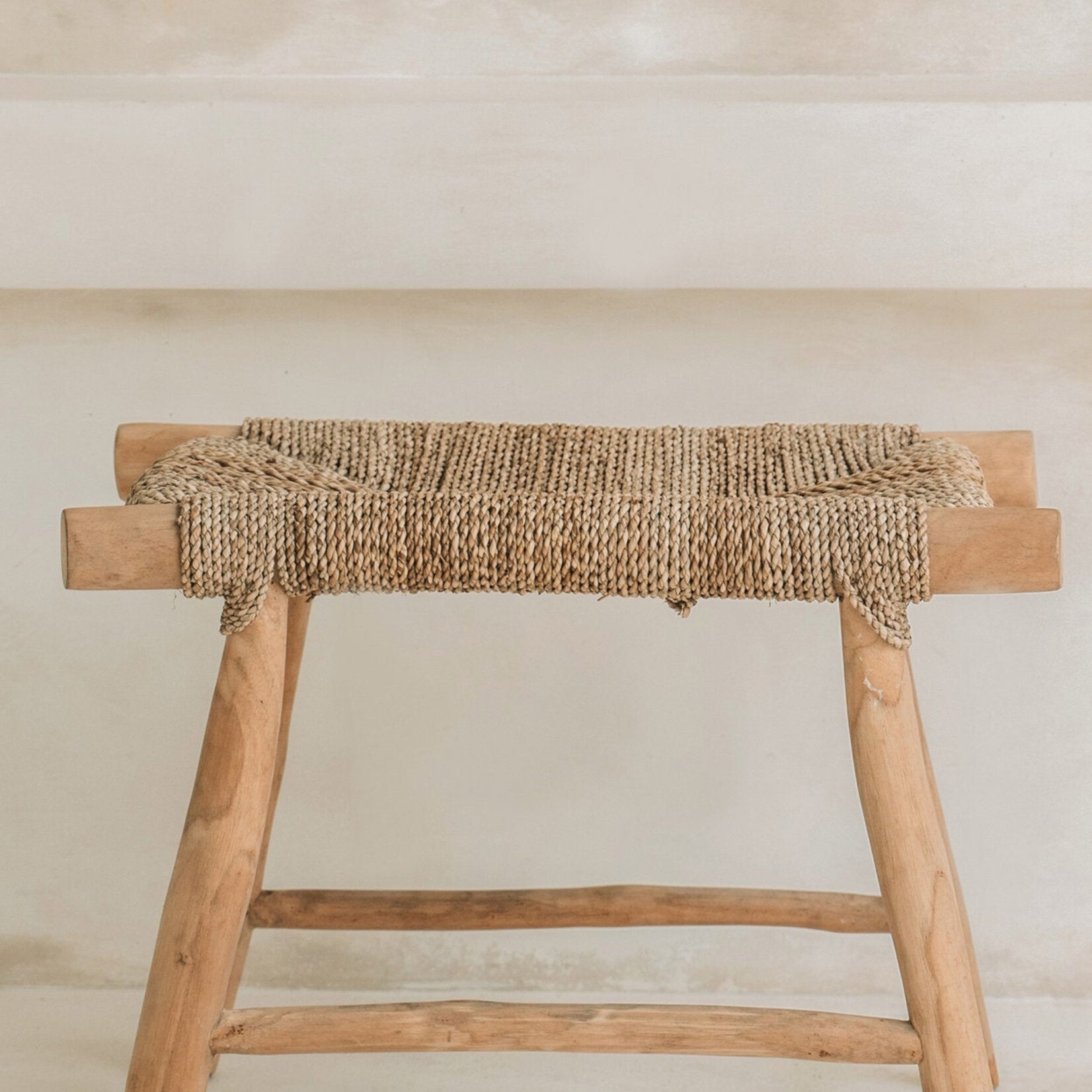 Bazar Bizar Antwerp The Porto Seagrass Stool - Natural - M