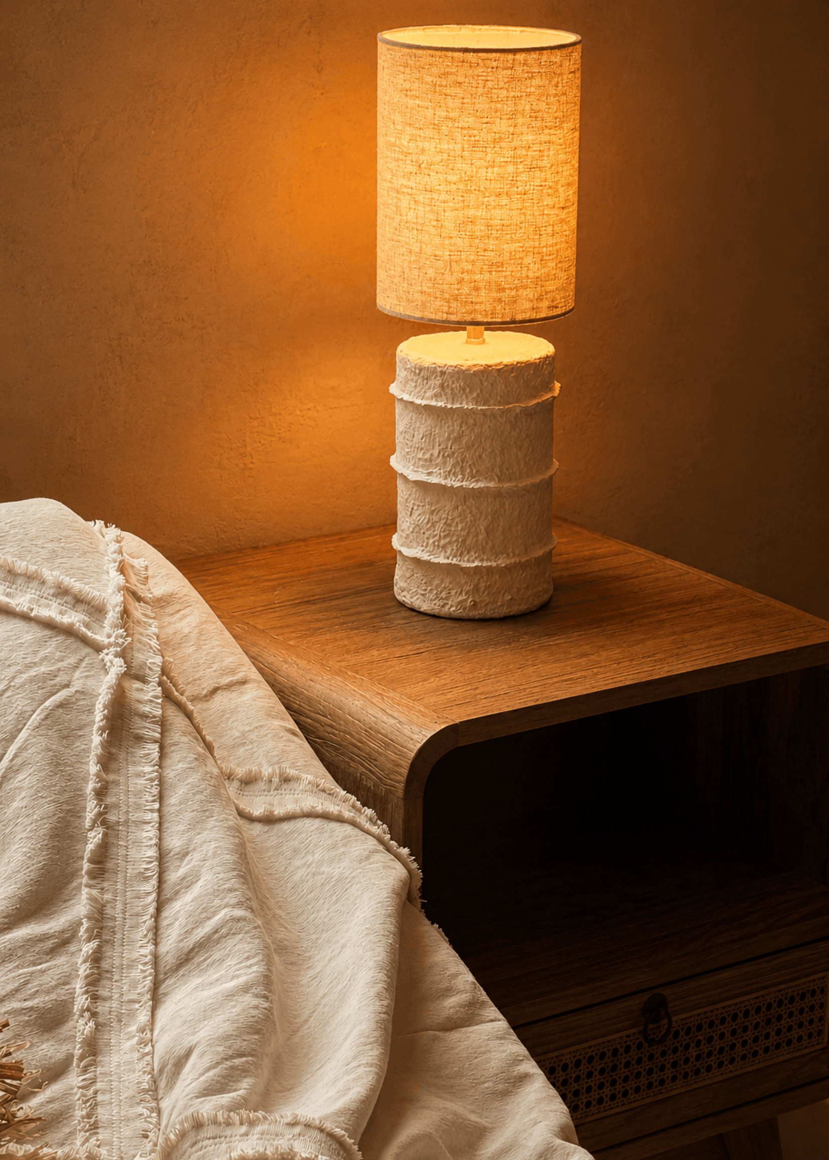 Bazar Bizar Antwerp The Contour Table Lamp - White - S