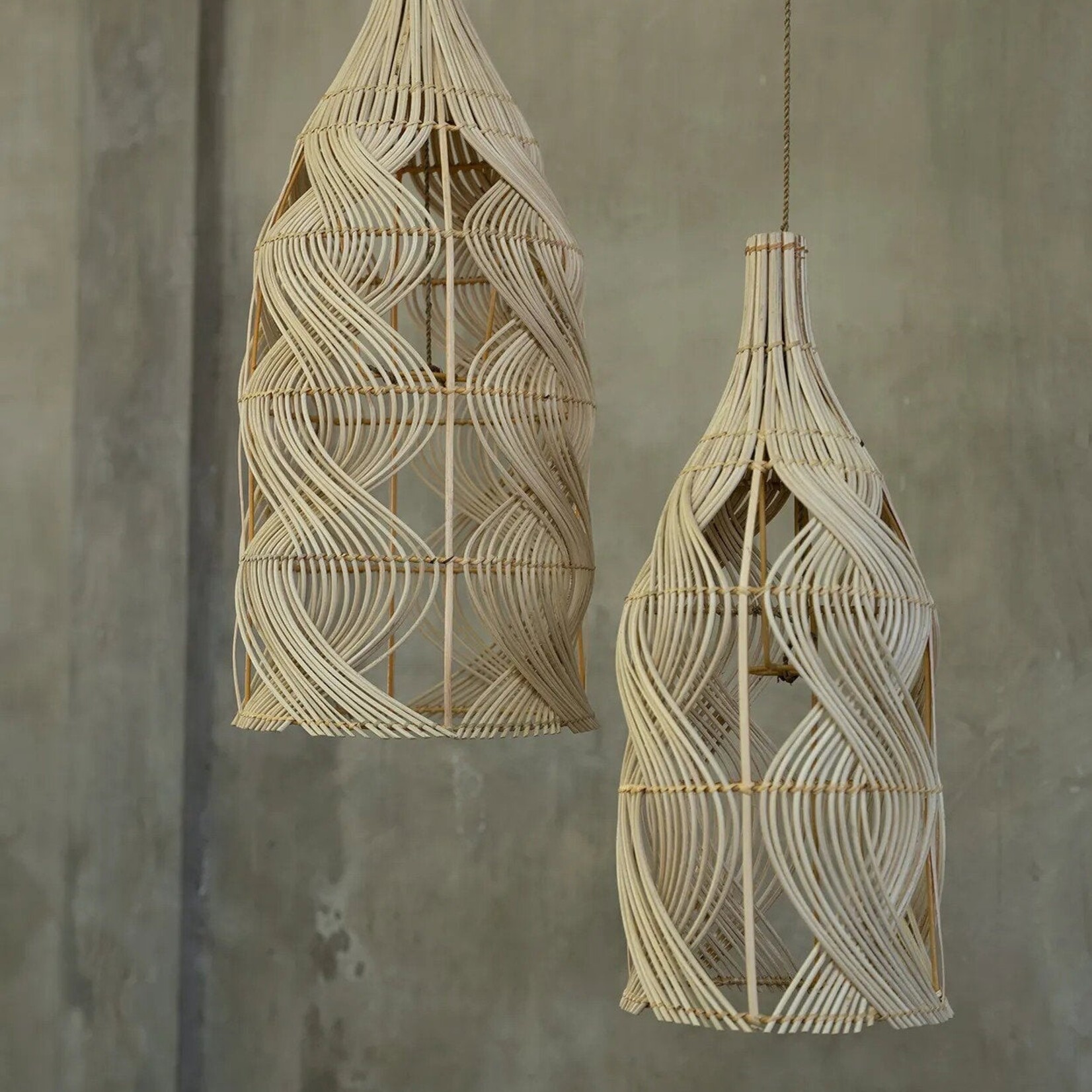 Bazar Bizar Antwerp The Garaffa Pendant - Natural - L