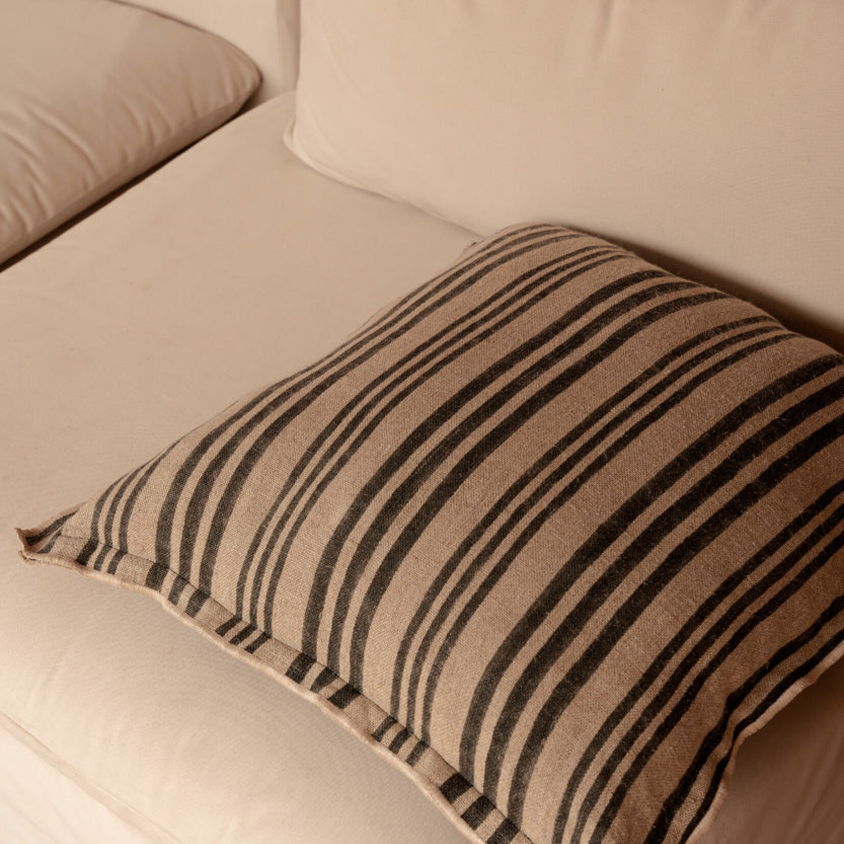 Bazar Bizar Antwerp The Nordic Stripe Cushion Cover - Natural Black - 50x50