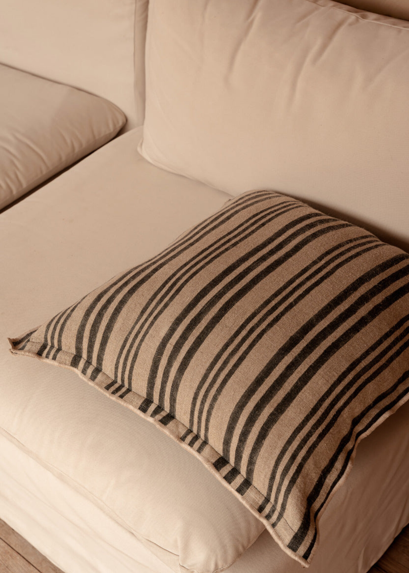 Bazar Bizar Antwerp The Nordic Stripe Cushion Cover - Natural Black - 50x50