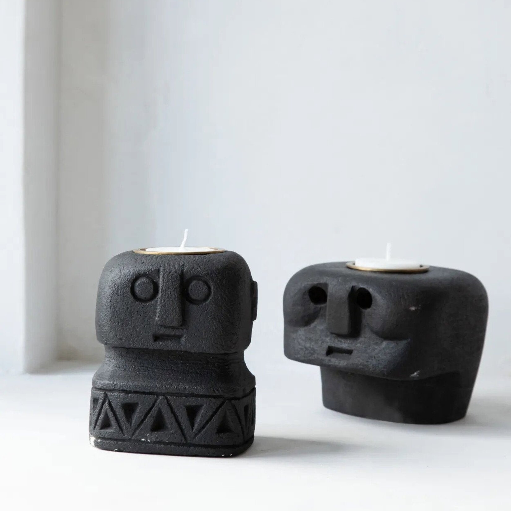 Bazar Bizar Antwerp The Sumba Stone #26 Candle Holder