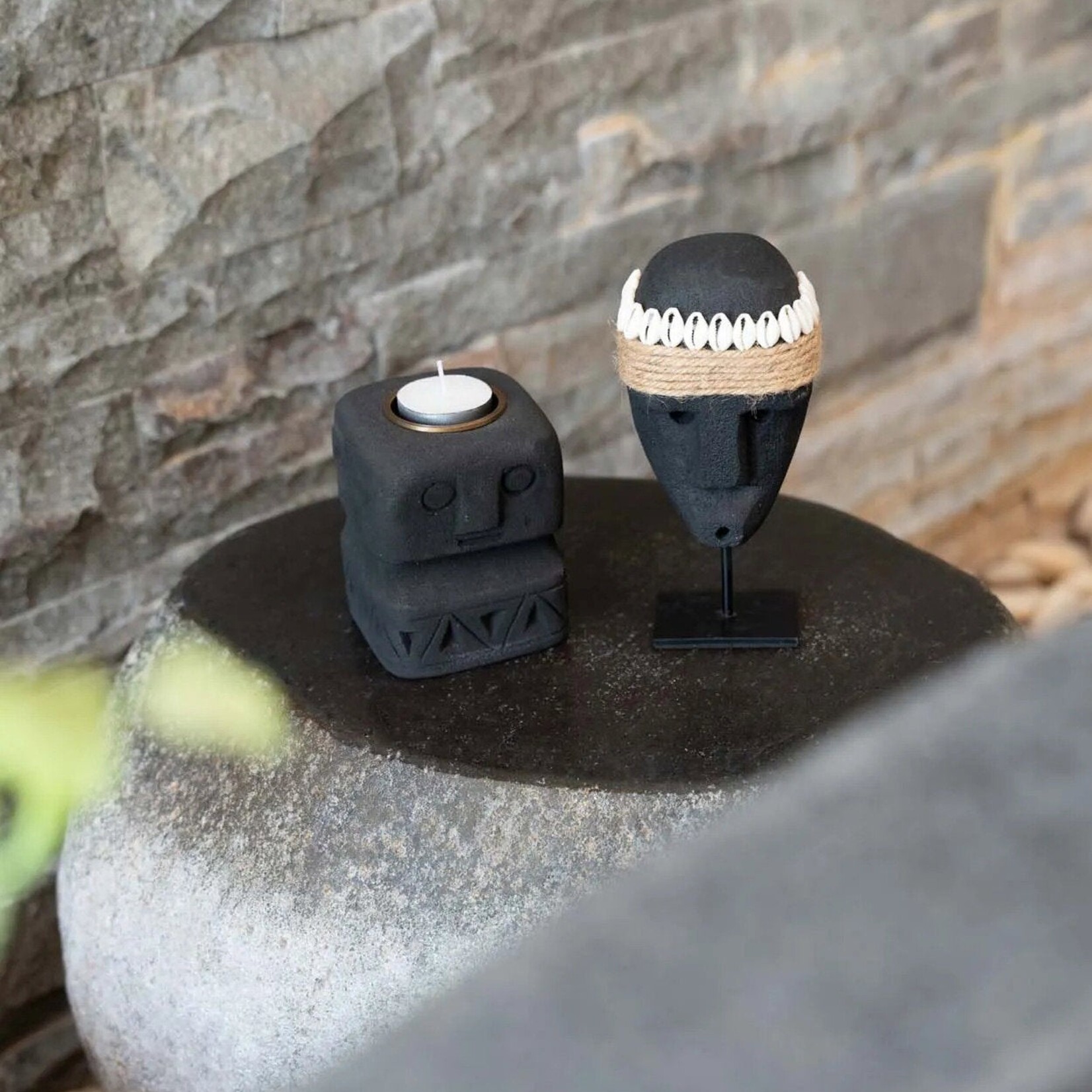 Bazar Bizar Antwerp The Sumba Stone #26 Candle Holder