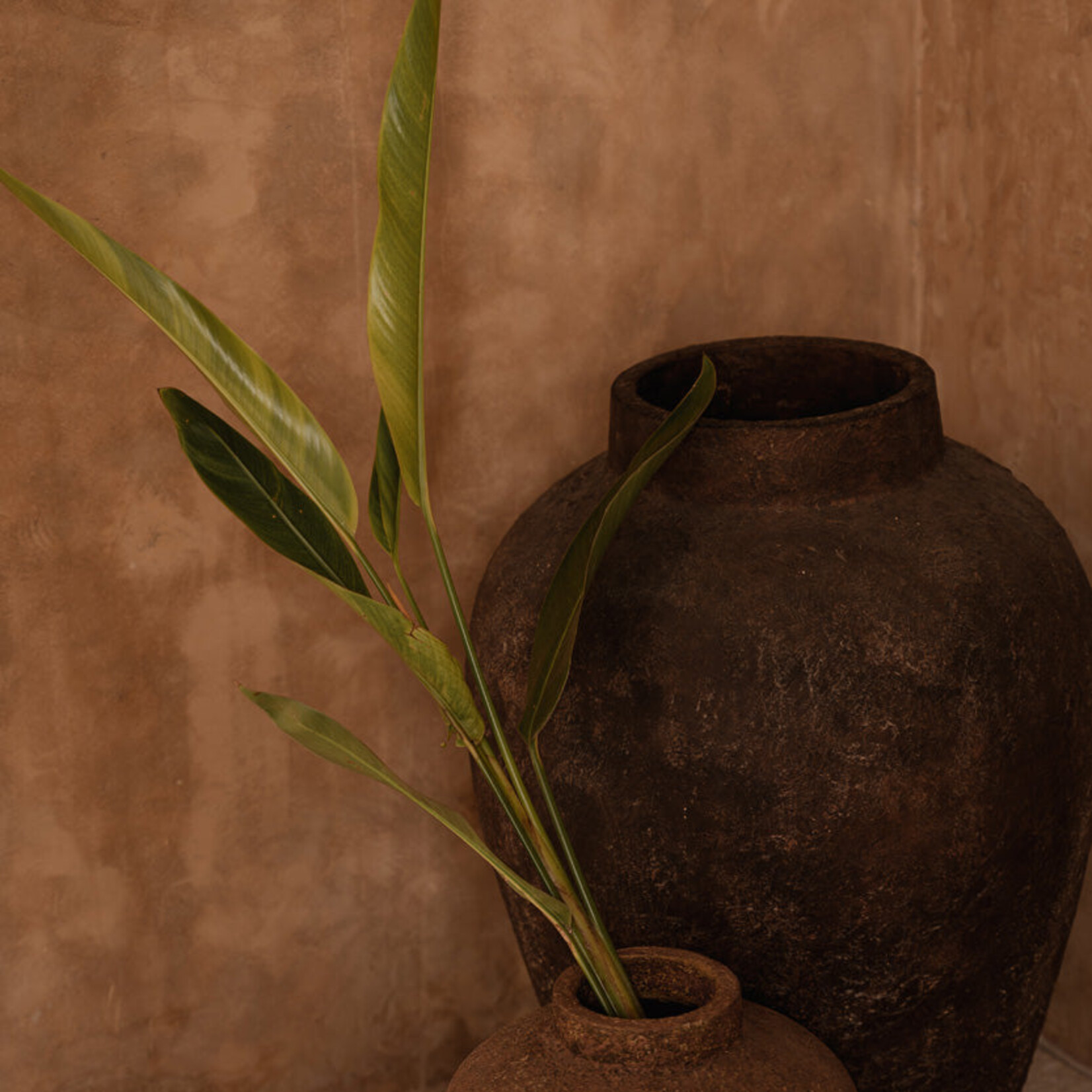 Bazar Bizar Antwerp The Volcanic Vase - Burgundy - XXL