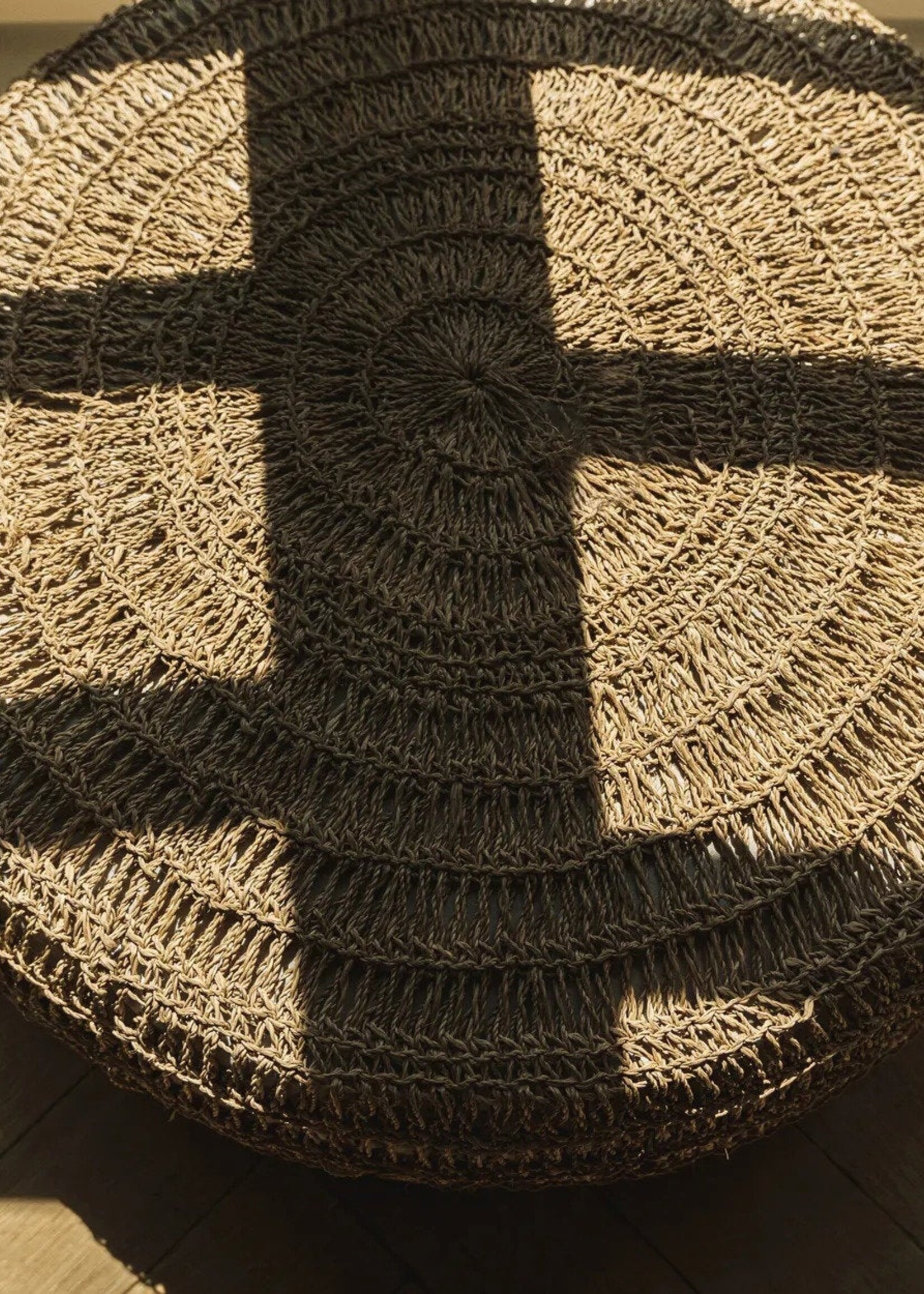 Bazar Bizar Antwerp The Seagrass Pouffe - Natural - M