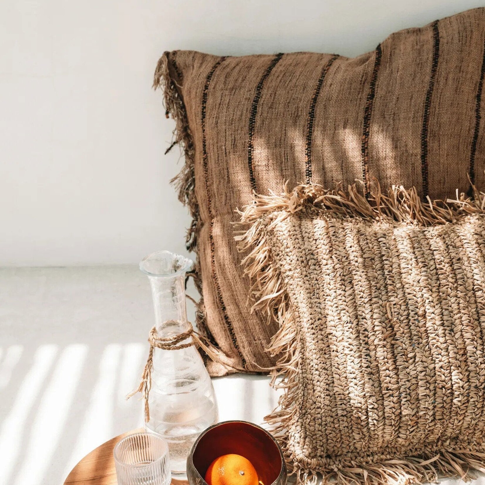 Bazar Bizar Antwerp The Teak Root Tray - Natural - S