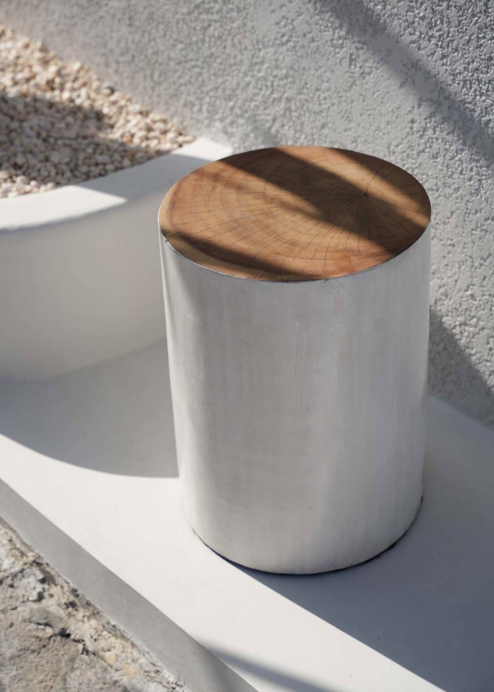 Bazar Bizar Antwerp The Tribe Stool - Natural White