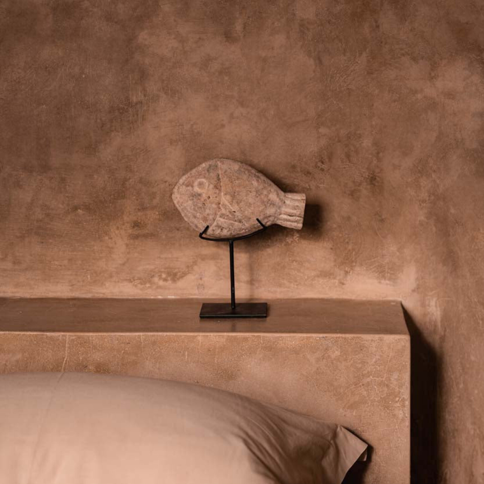 Bazar Bizar Antwerp The Fish Stone on Stand - S